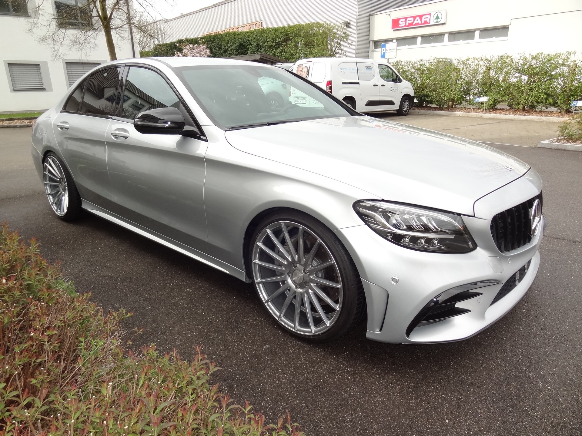 MERCEDES-BENZ C 220 d AMG Line * Night Edition * 9G-Tronic-image-8
