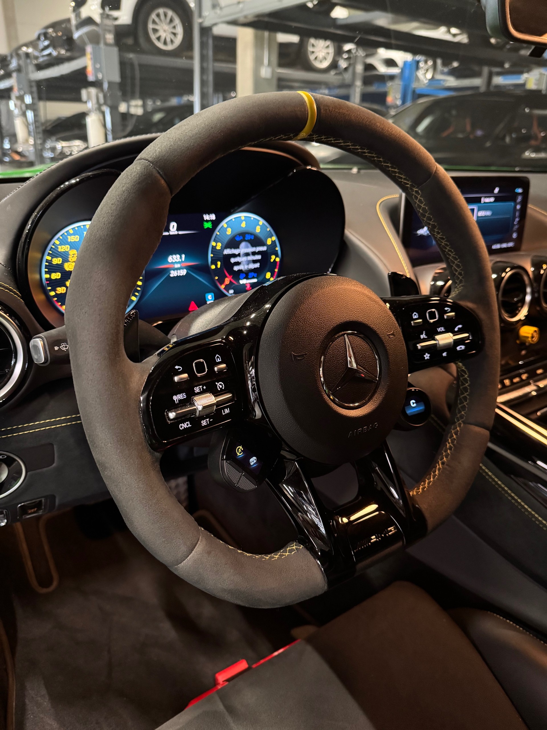 MERCEDES-BENZ AMG GT-R DCT *Recaro*-image-9