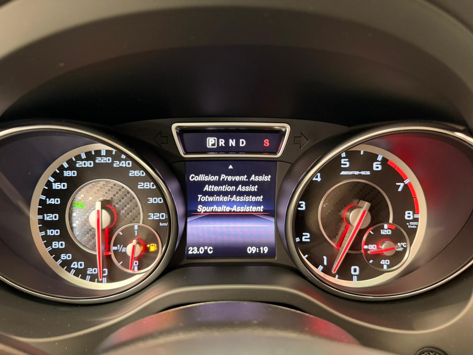 MERCEDES-BENZ CLA 45 AMG Limited Mattgray Performance 4Matic Speedshift Aktionsleasing ab 299.- mit 2Jahre Garantie-image-22
