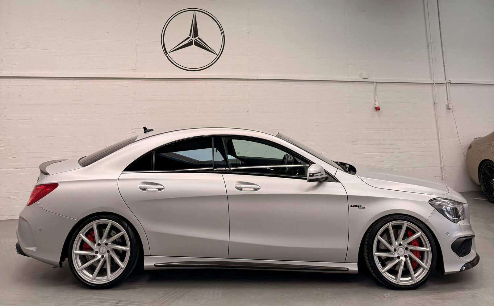 MERCEDES-BENZ CLA 45 AMG Limited Mattgray Performance 4Matic Speedshift Aktionsleasing ab 299.- mit 2Jahre Garantie-image-5