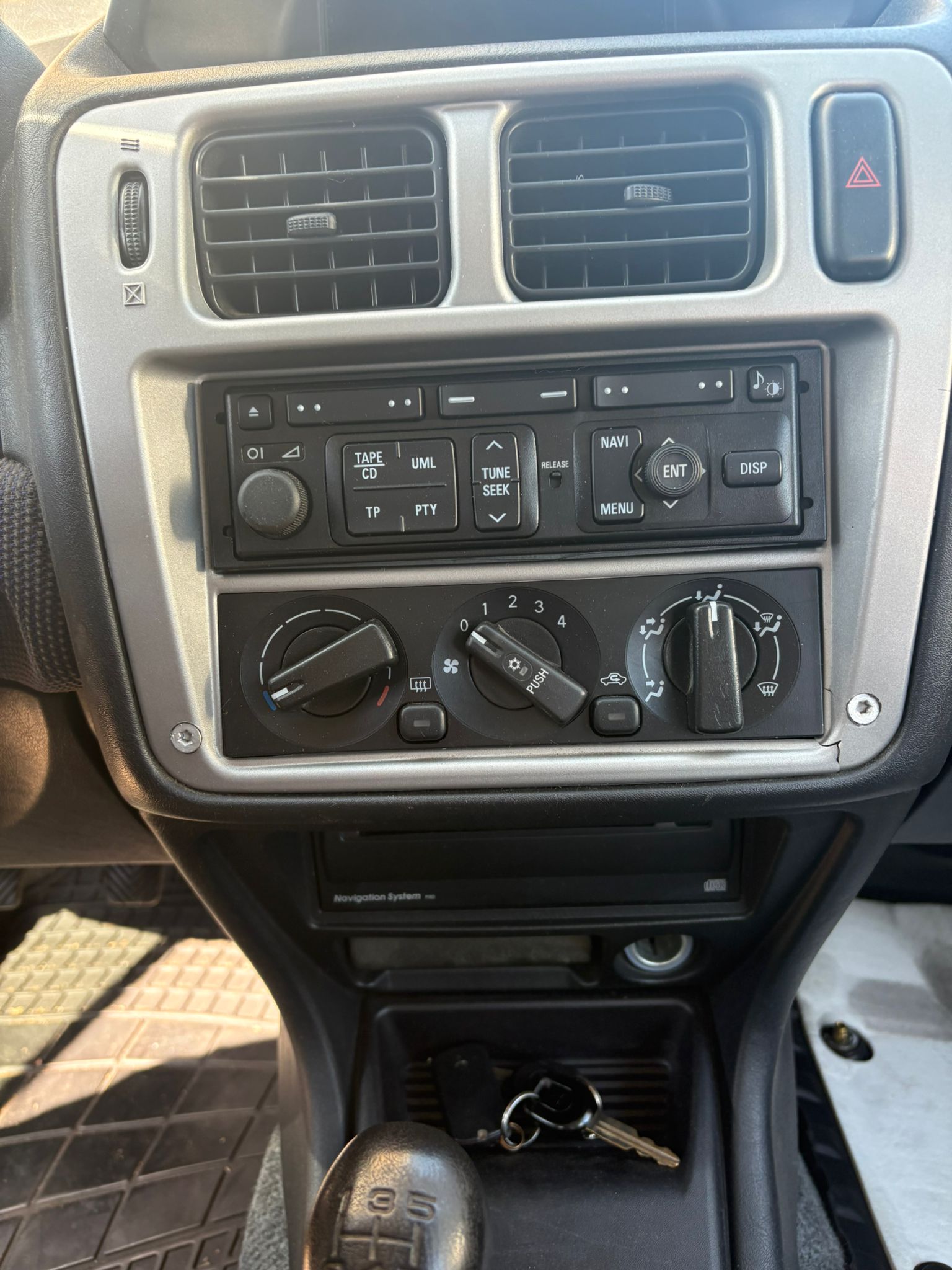 MITSUBISHI Pajero Pinin 2.0 Spirit-image-2