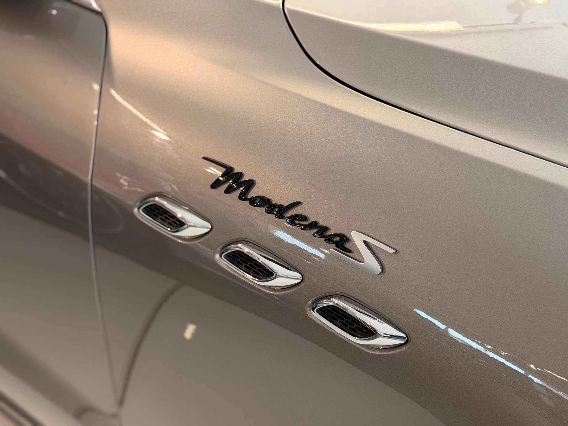 MASERATI Levante S 3.0 V6 Modena S Automatica-image-4