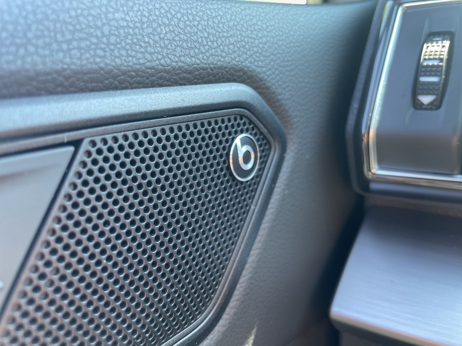 SEAT Tarraco 2.0 TSI 4Drive DSG Swiss FR-image-14