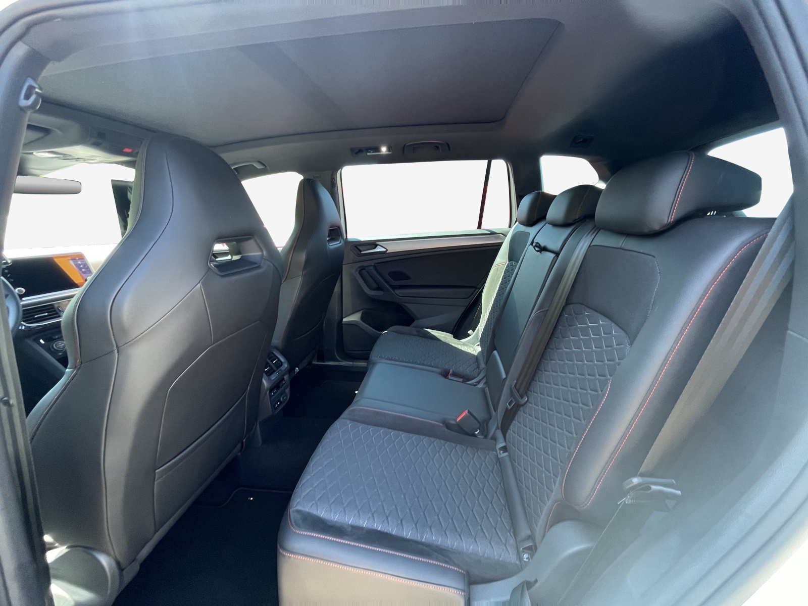 SEAT Tarraco 2.0 TSI 4Drive DSG Swiss FR-image-11