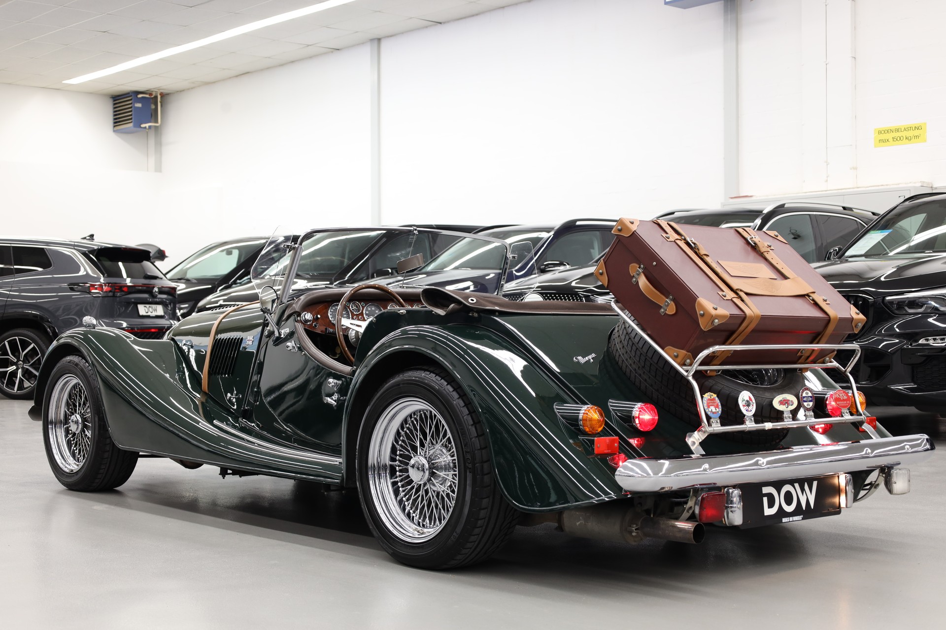 MORGAN PLUS 8-image-5