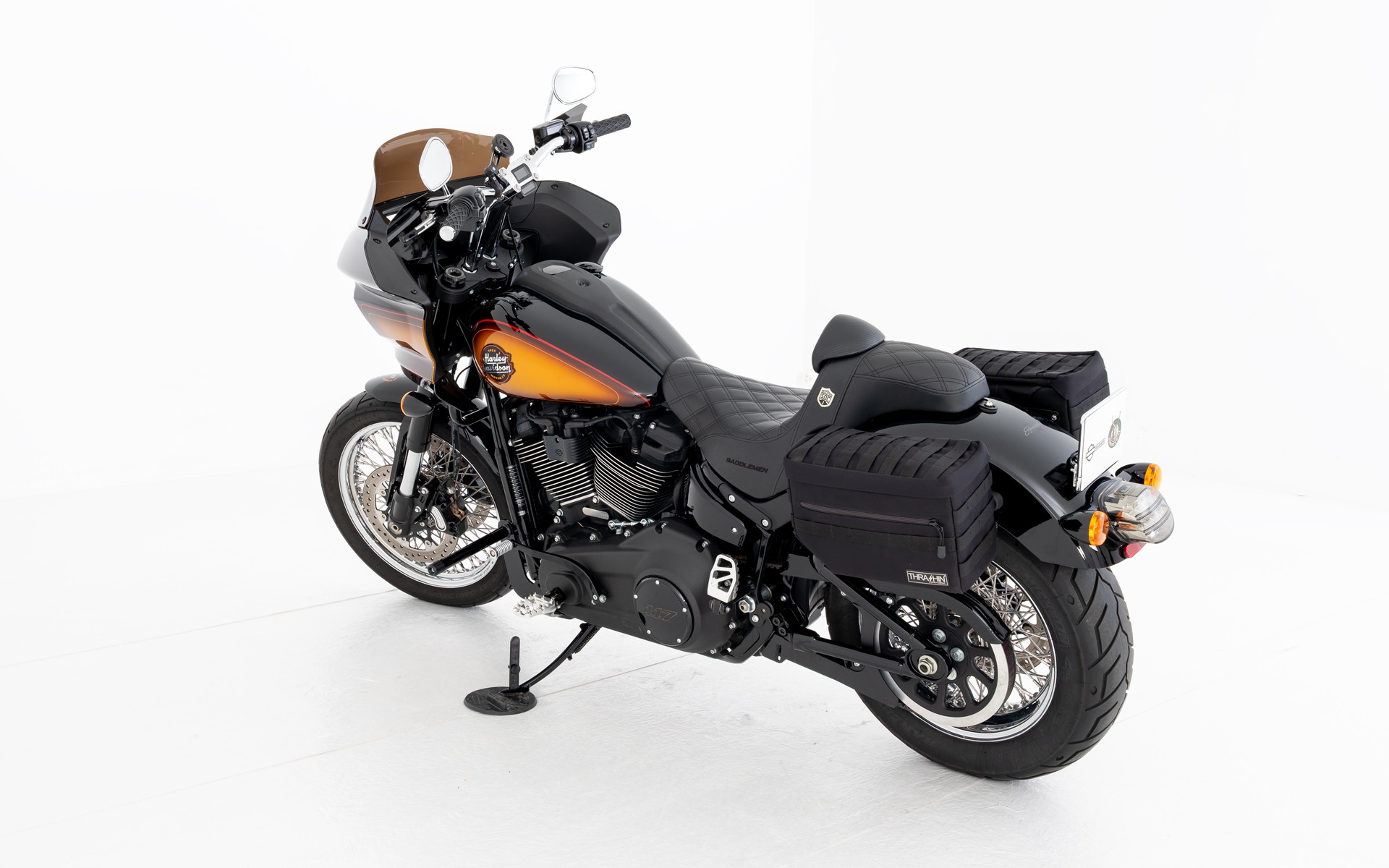 HARLEY-DAVIDSON FXLRST Low Rider ST Tobacco Fade-showroom-element-3