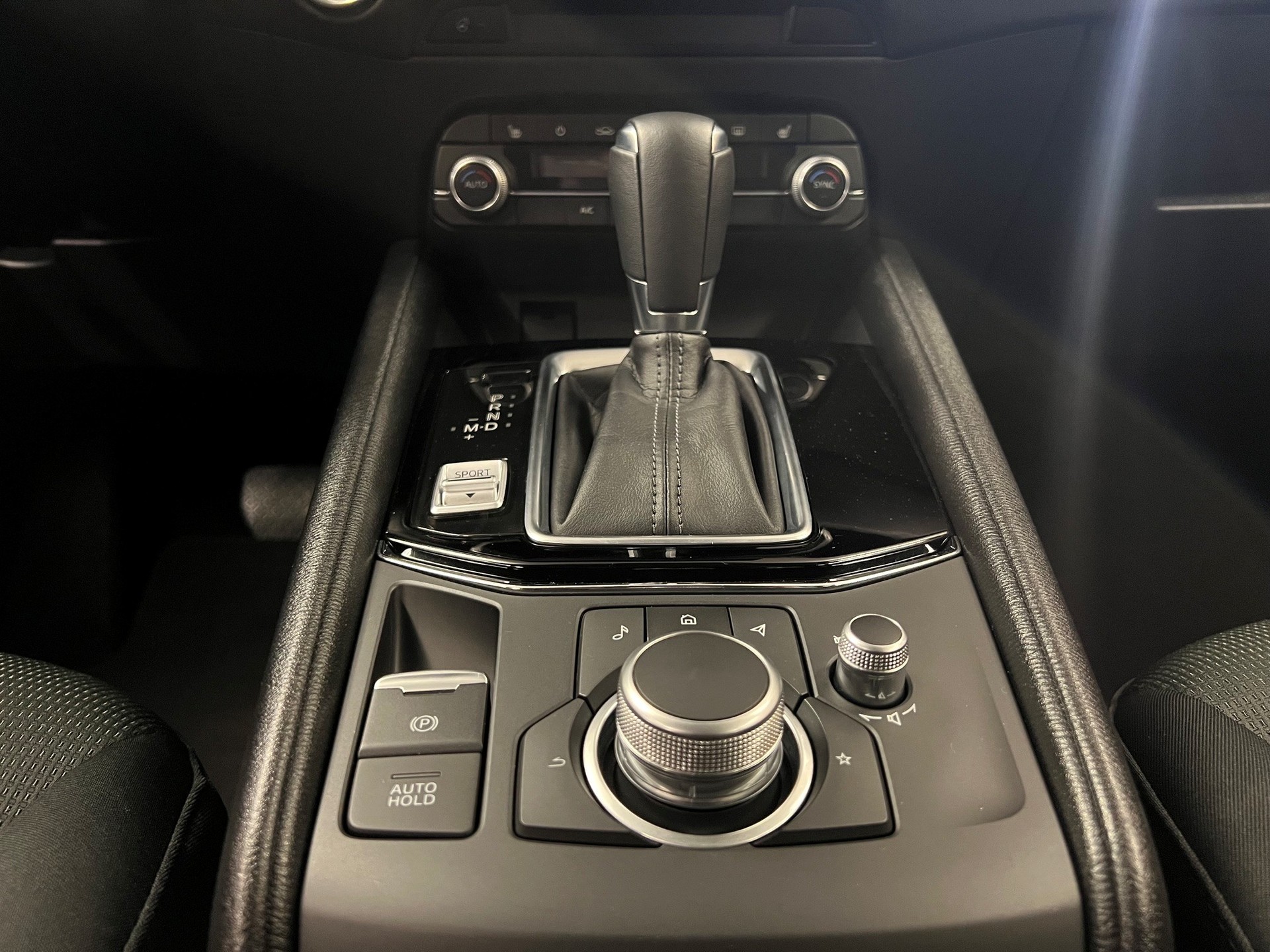 MAZDA CX-5 SKYACTIV-G 165 Ambition Plus AWD Automat-image-12
