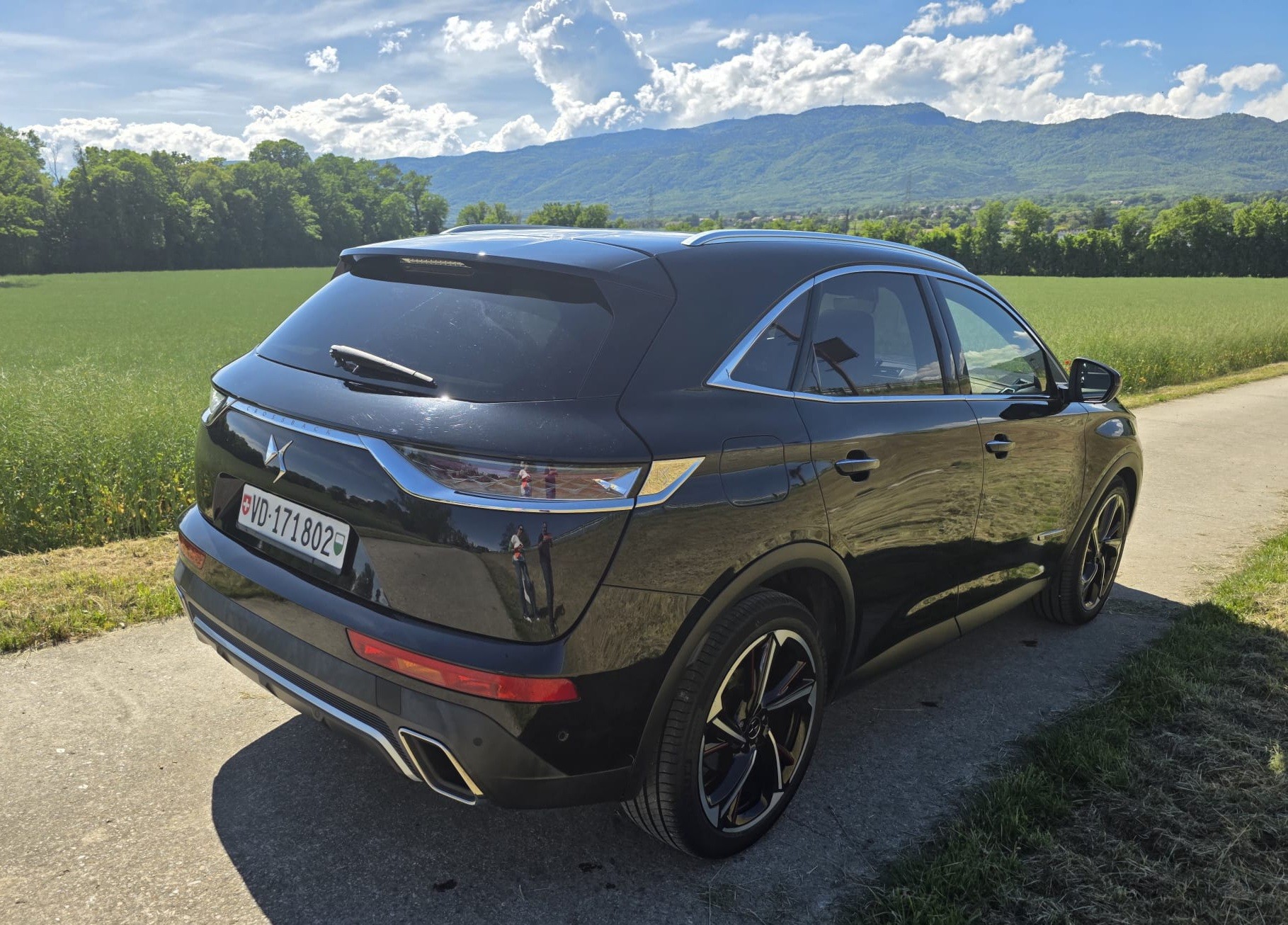 DS AUTOMOBILES DS7 Crossback 2.0 BlueHDi 180 GRAND CHIC LA PREMIERE FULL OPTIONS MFK-image-2