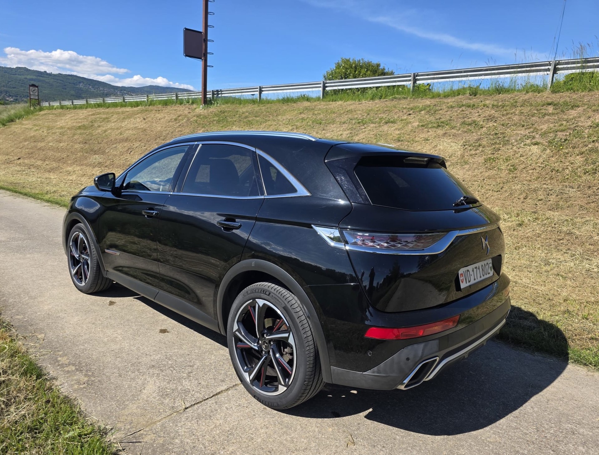 DS AUTOMOBILES DS7 Crossback 2.0 BlueHDi 180 GRAND CHIC LA PREMIERE FULL OPTIONS MFK-image-1