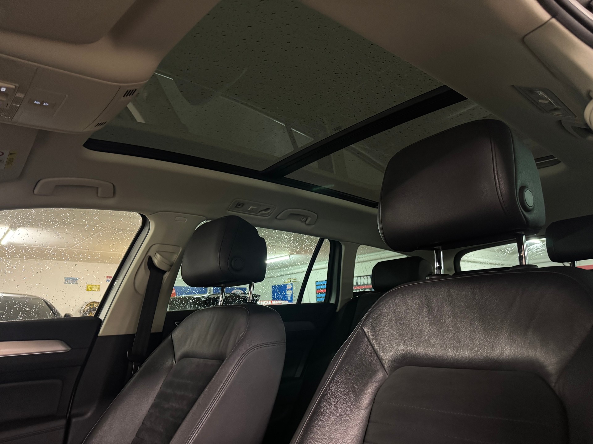 VW Passat Variant 2.0 TDI BMT Highline DSG Anhängerkupplung-image-14