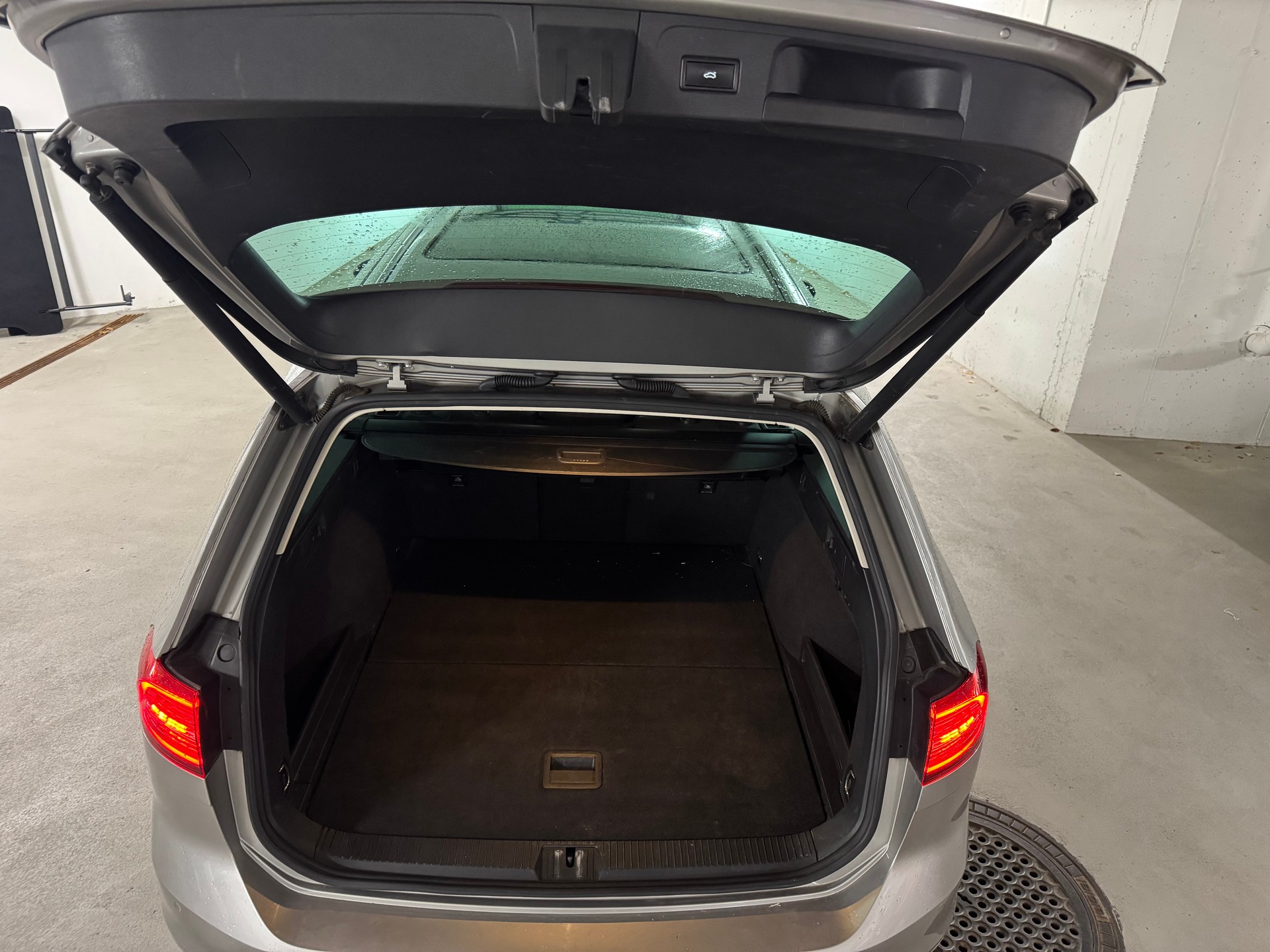 VW Passat Variant 2.0 TDI BMT Highline DSG Anhängerkupplung-image-7