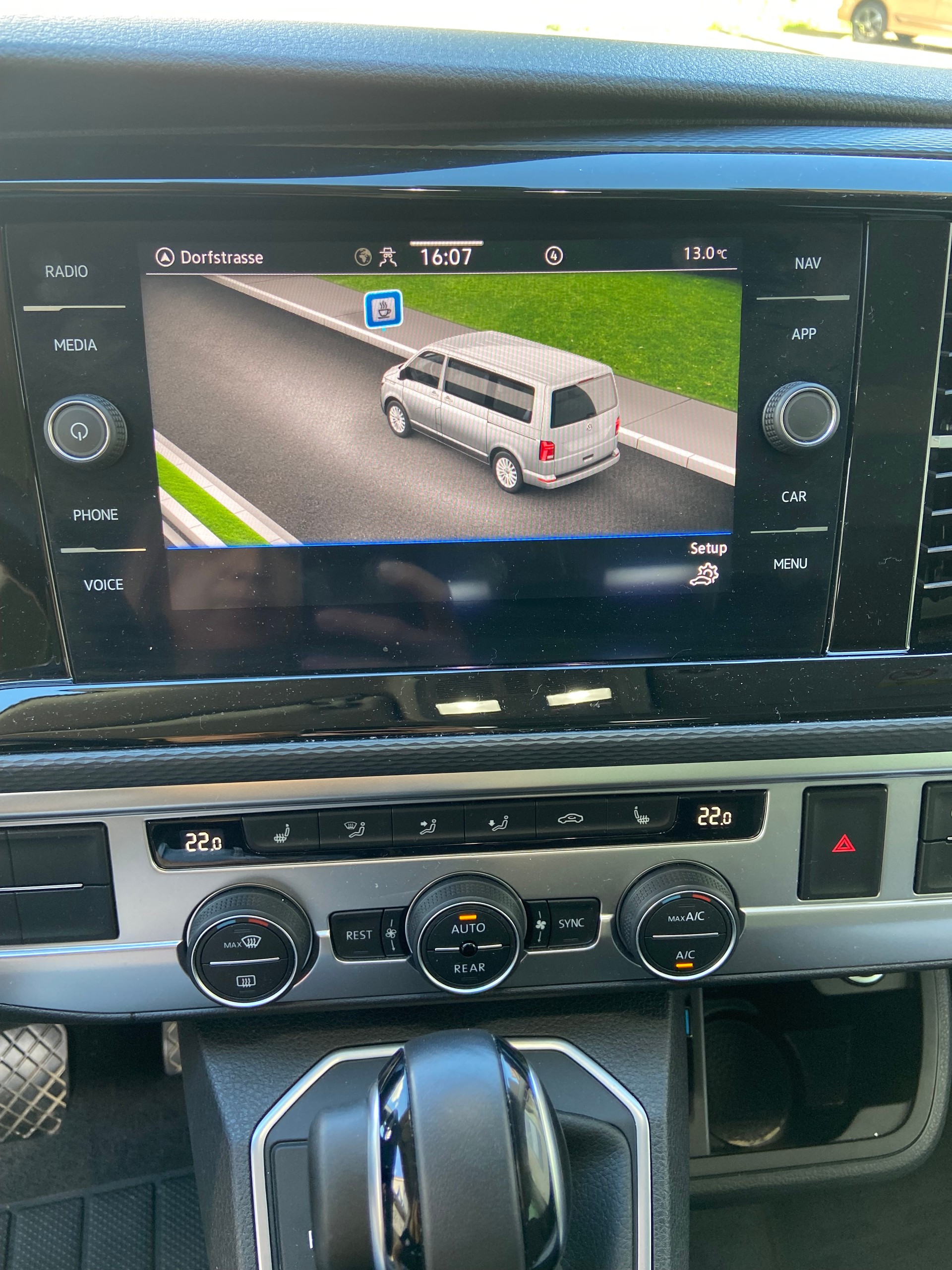 VW T6.1 Multivan 2.0 TDI Trendline Liberty DSG-image-12