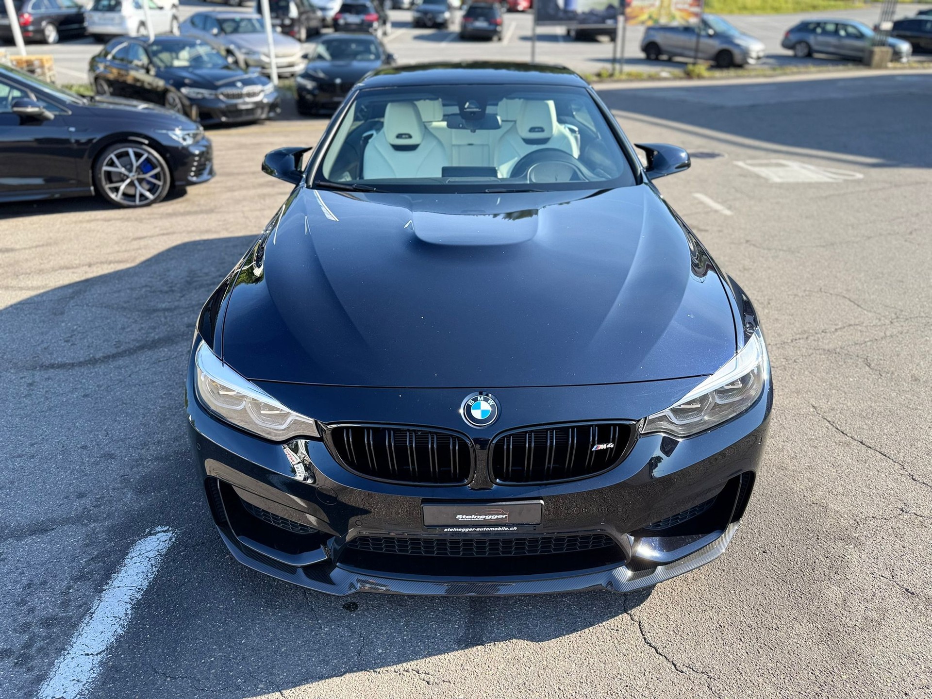 BMW M4 Cabriolet Drivelogic M Competition-showroom-element-2