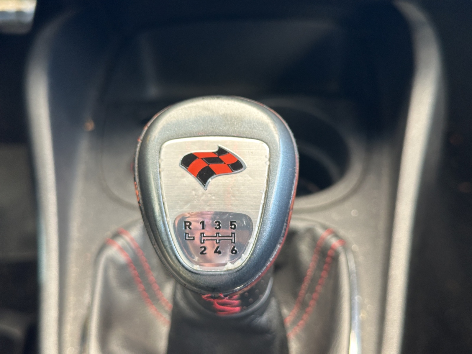 SEAT Leon 2.0 TSI Cupra-image-15