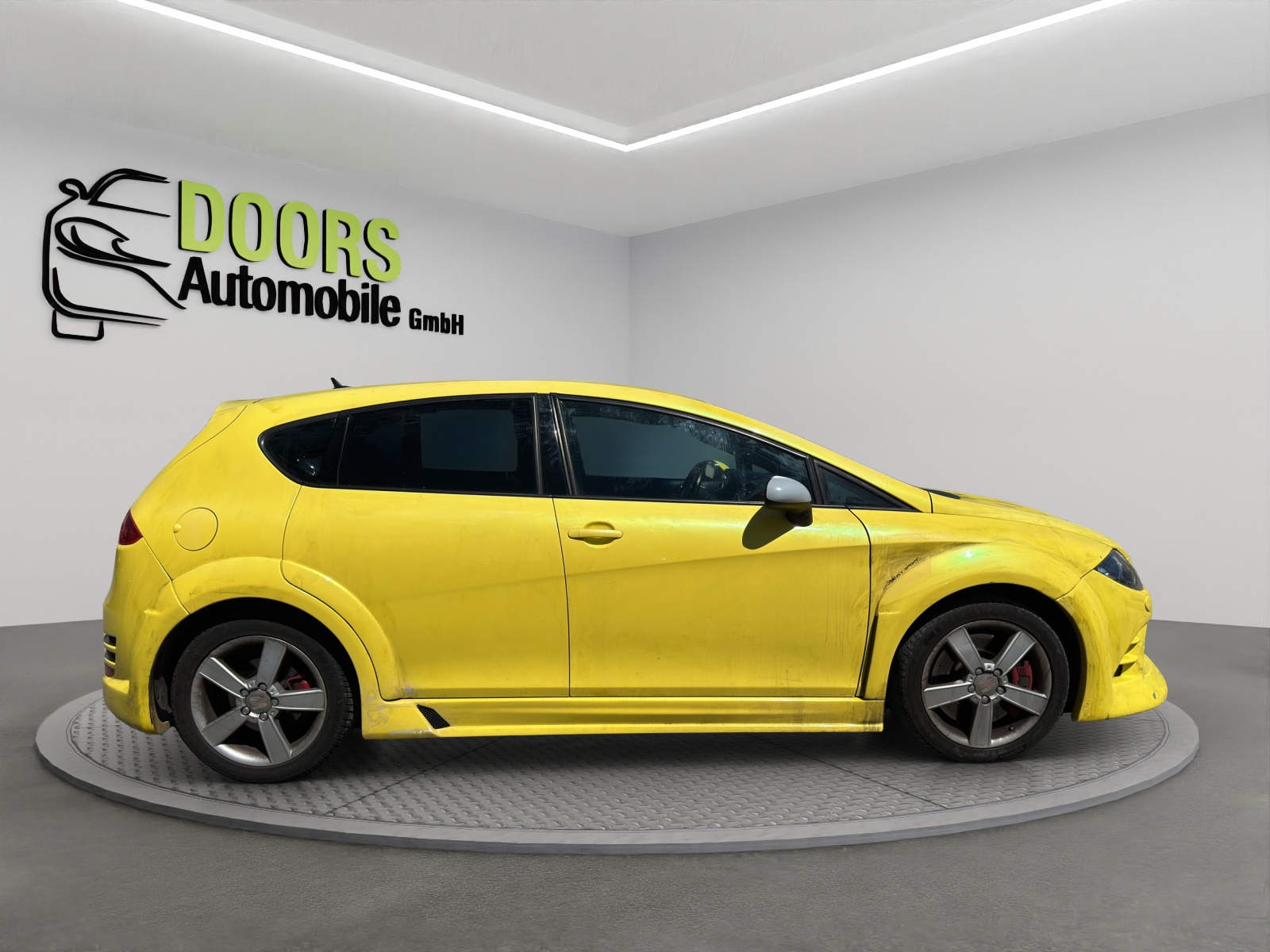 SEAT Leon 2.0 TSI Cupra-image-7