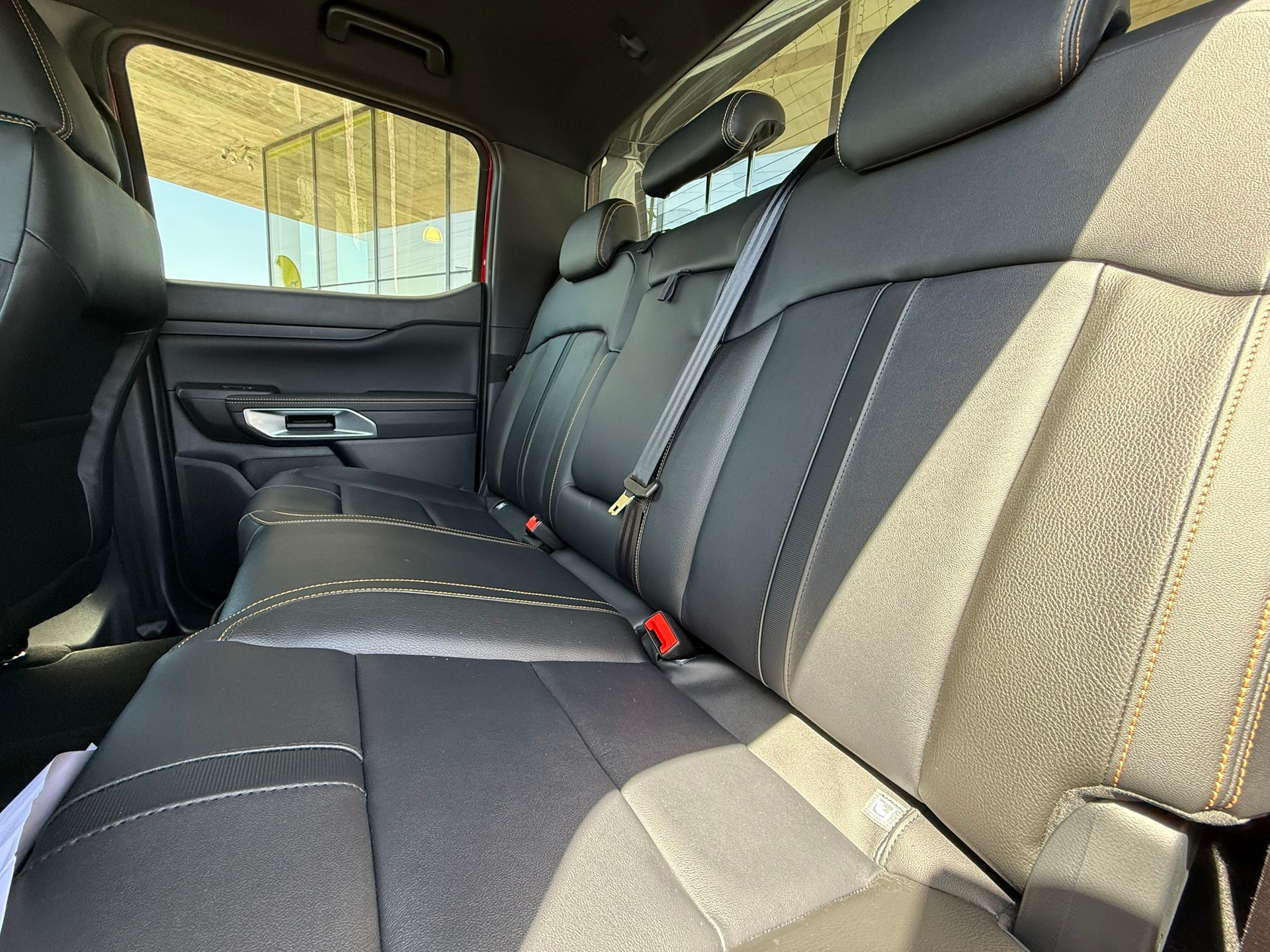 FORD Ranger Wildtrak 2.3 Eco Boost e-4WD Automat-image-7