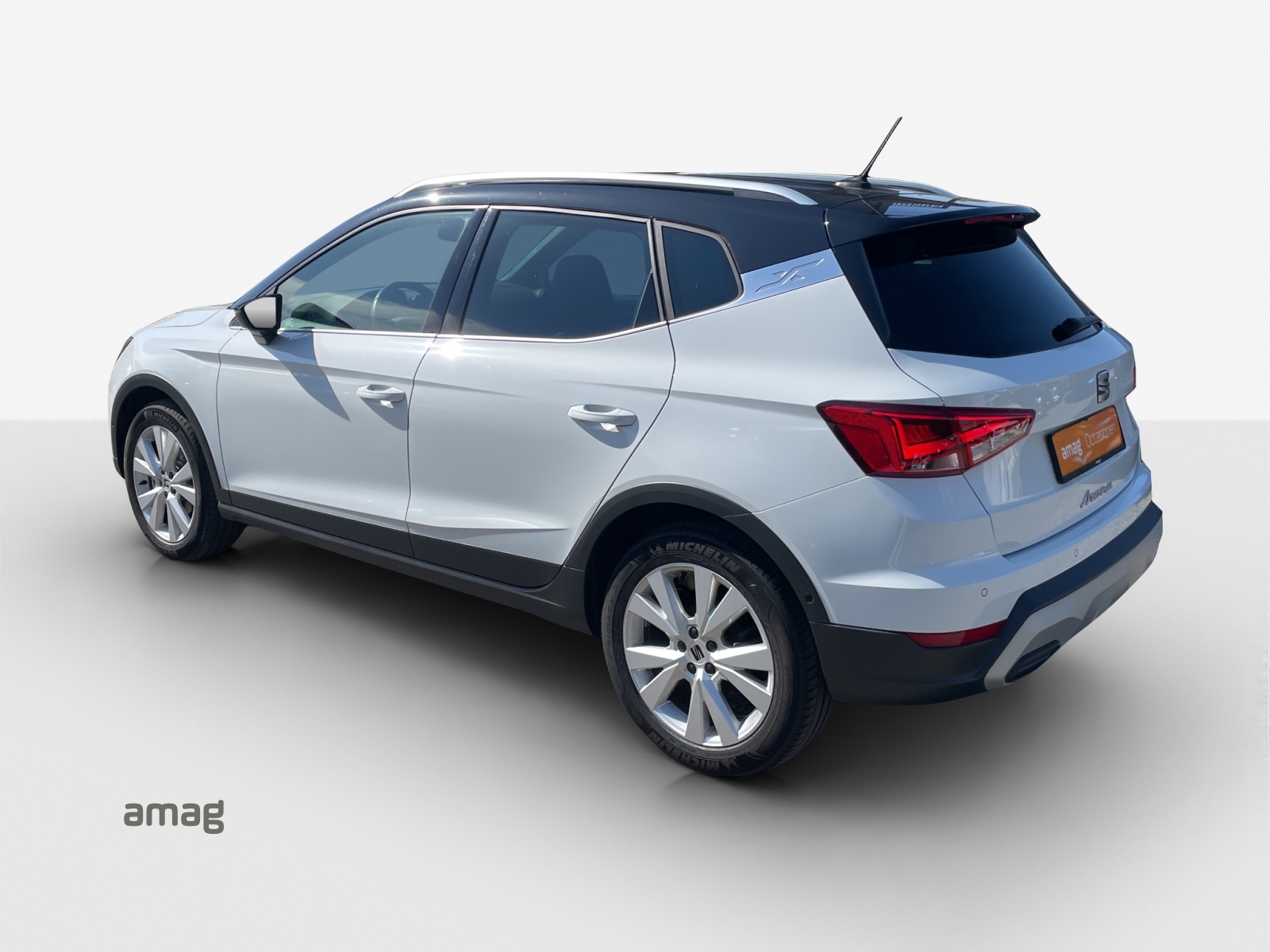 SEAT Arona 1.0 TSI Eco Xperience DSG-image-2