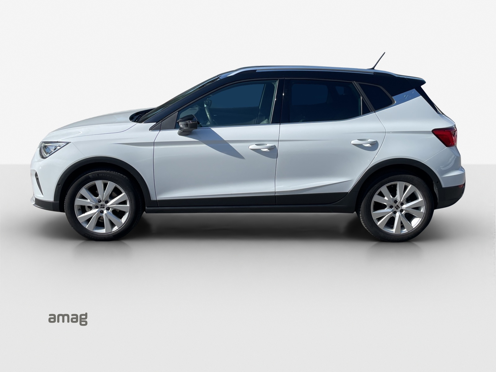 SEAT Arona 1.0 TSI Eco Xperience DSG-image-1