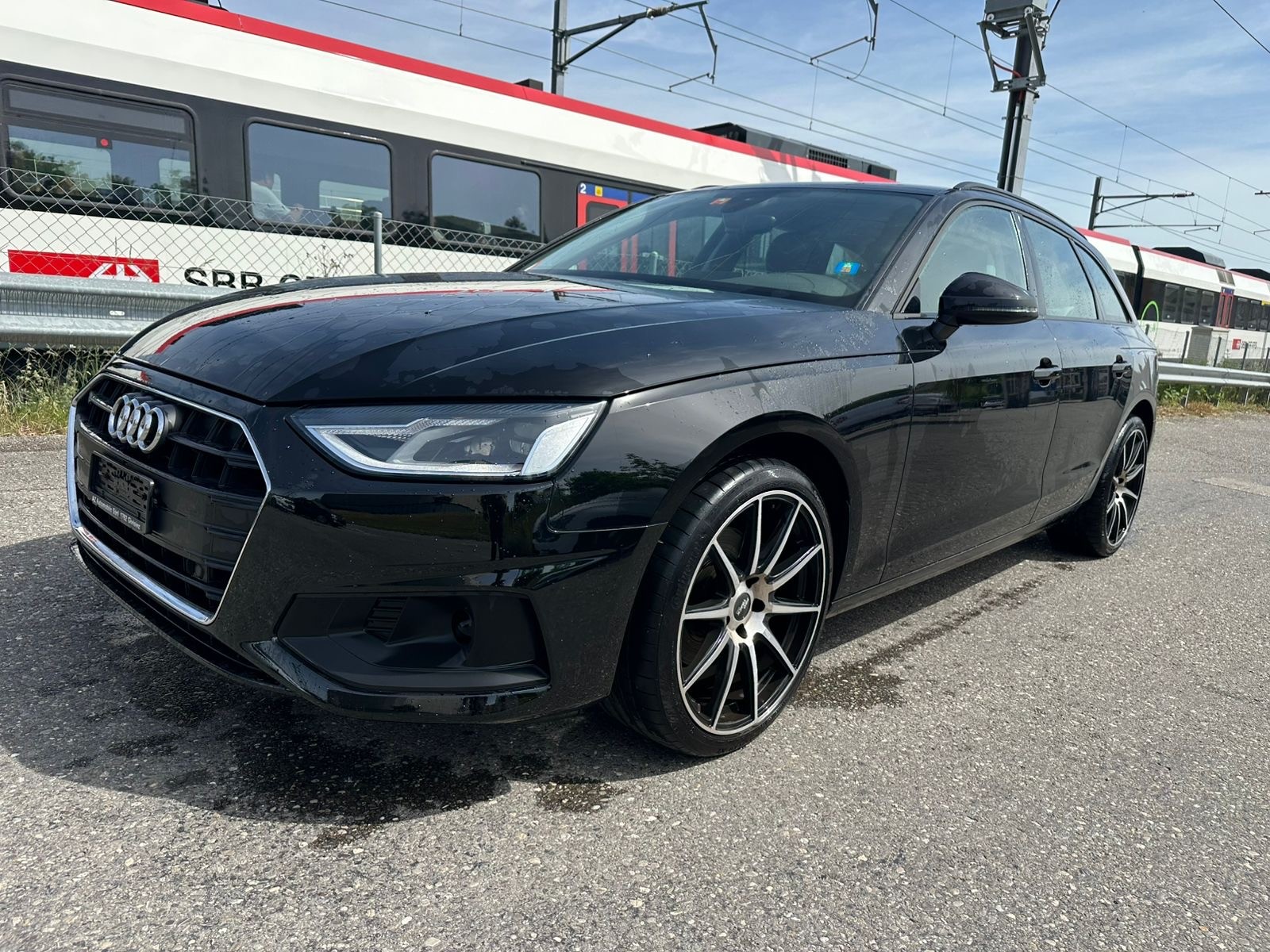 AUDI A4 Avant 2.0 toi avant Stronic