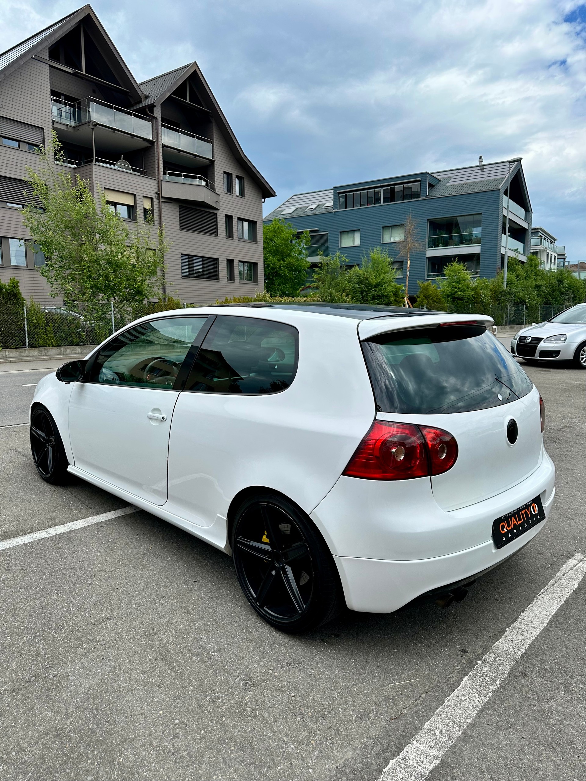 VW Golf 2.0 TFSI GTI-image-5