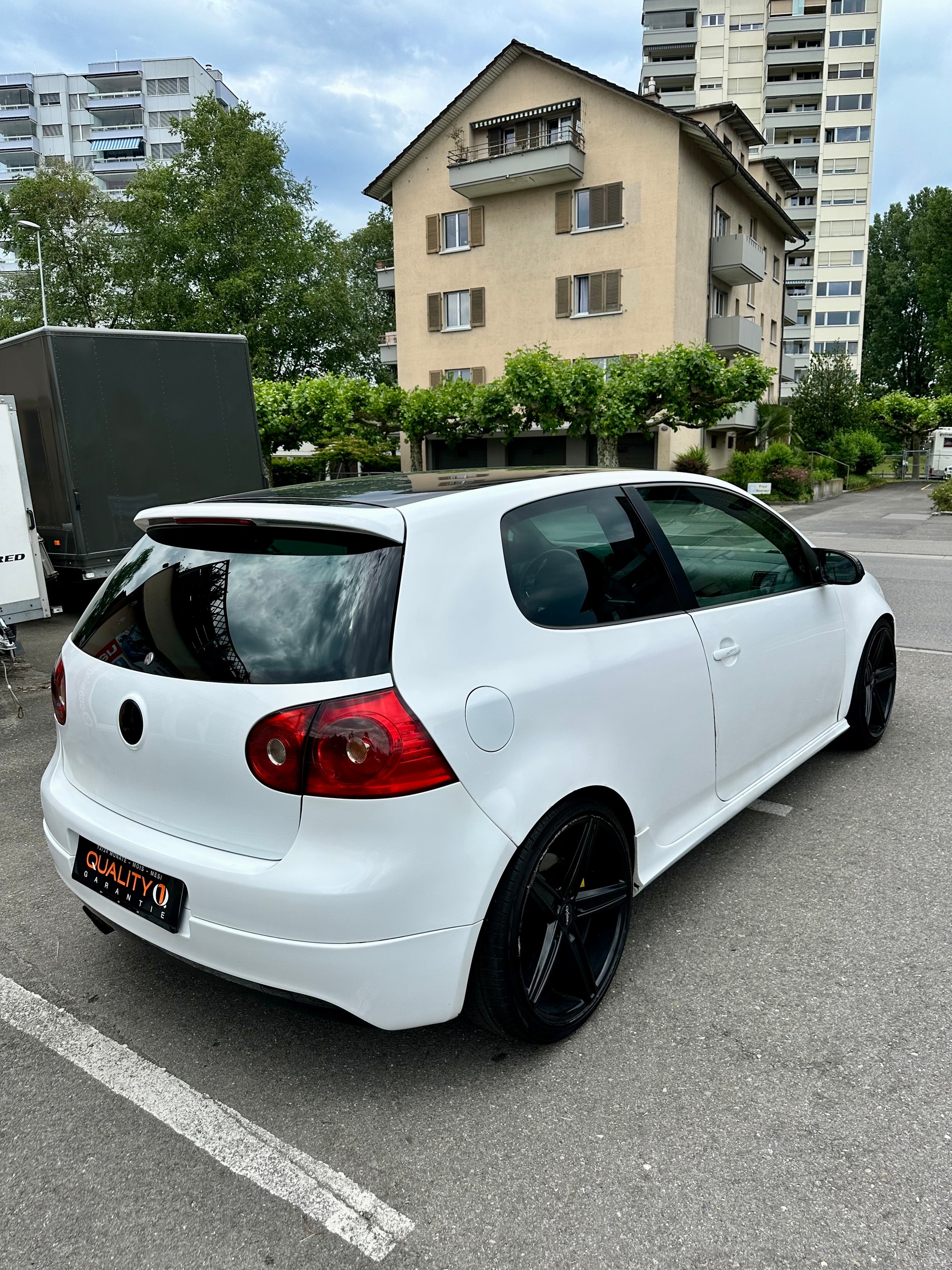 VW Golf 2.0 TFSI GTI-image-4