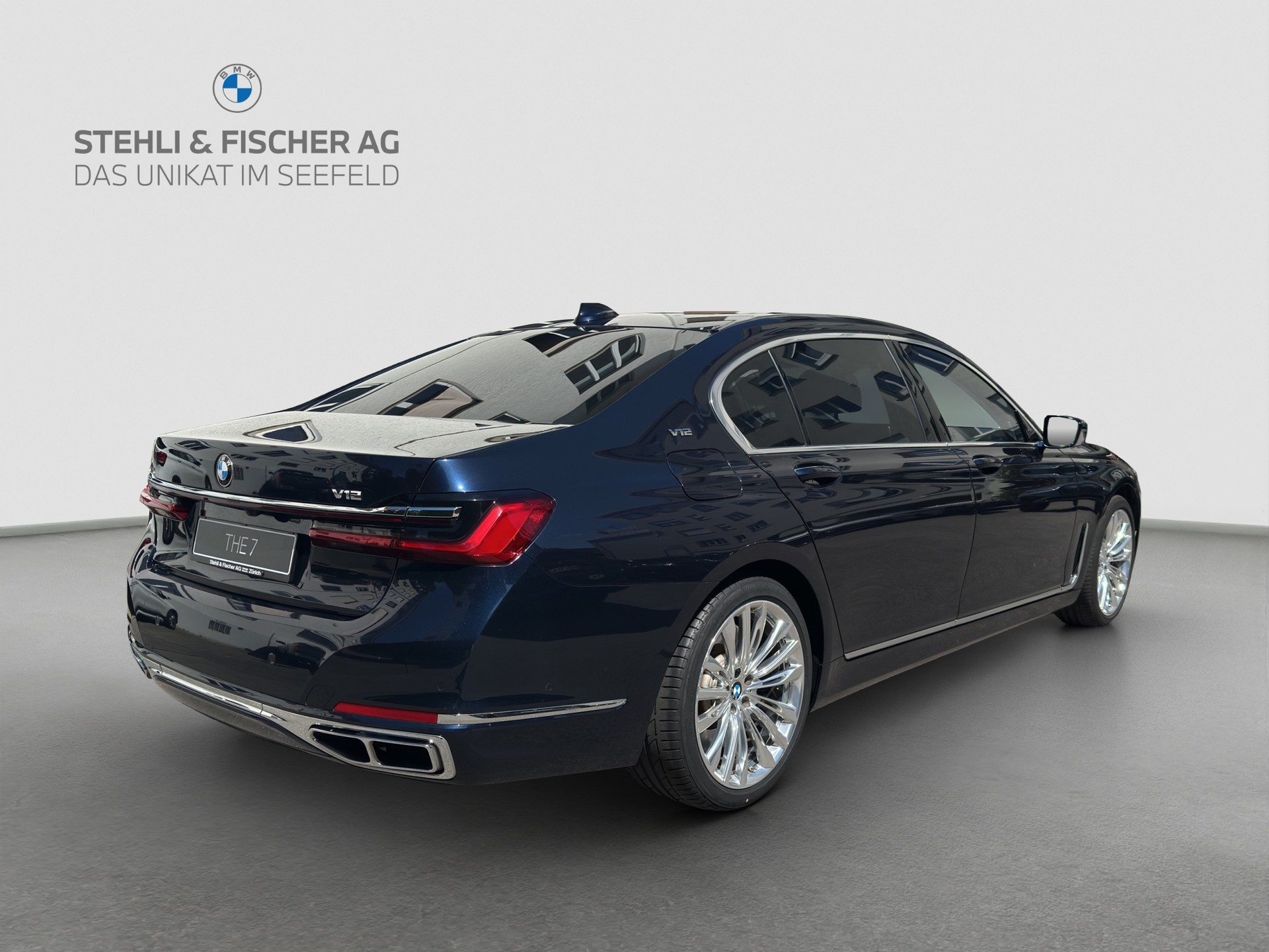 BMW M760Li xDrive Sport Getriebe-showroom-element-2