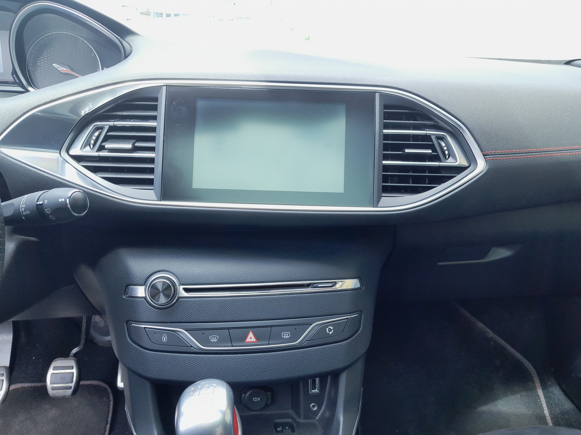 PEUGEOT 308 1.6 GTi-image-9