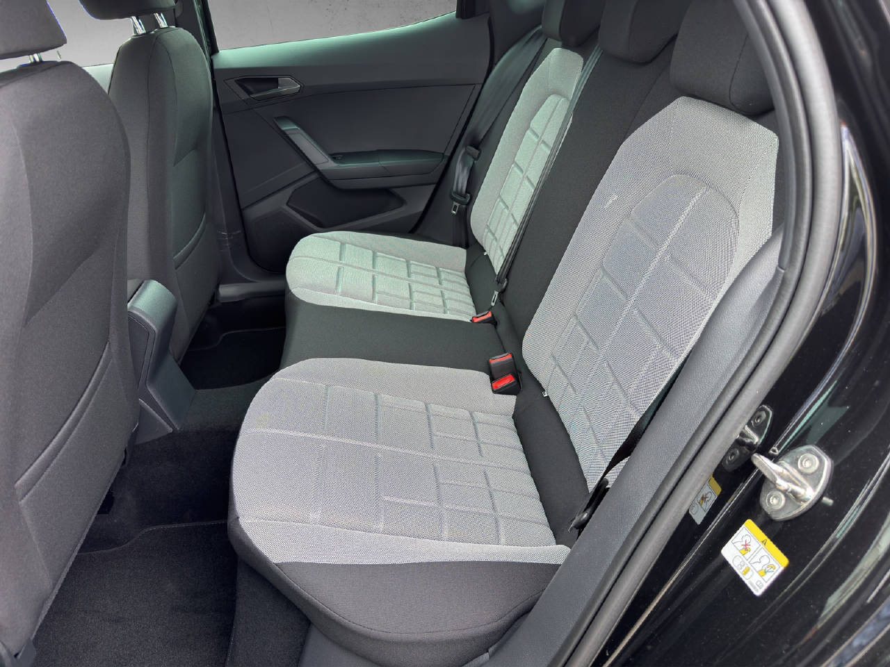 SEAT Ibiza 1.0 TSI 115 Move FR DSG MY27-image-8