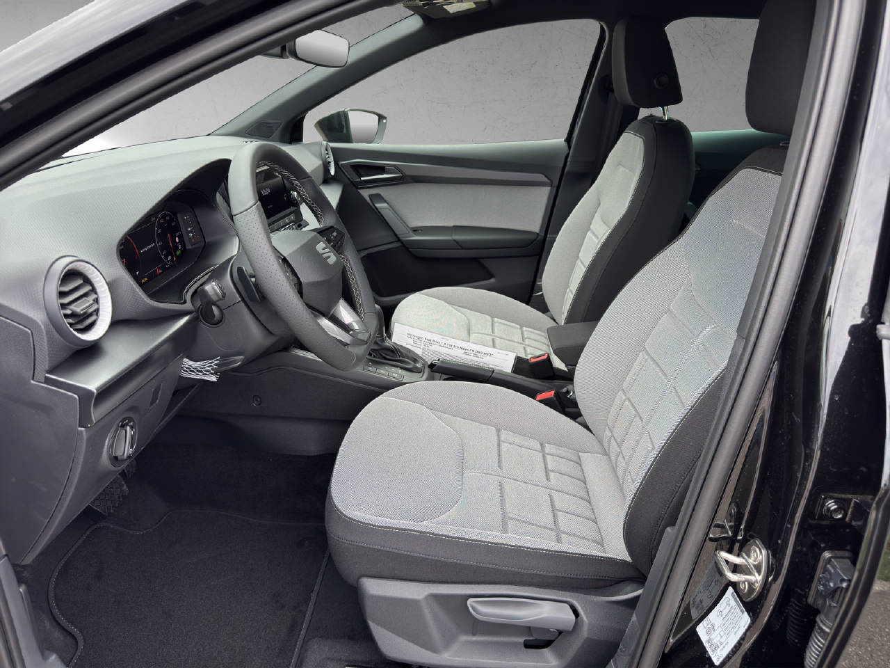 SEAT Ibiza 1.0 TSI 115 Move FR DSG MY27-image-3