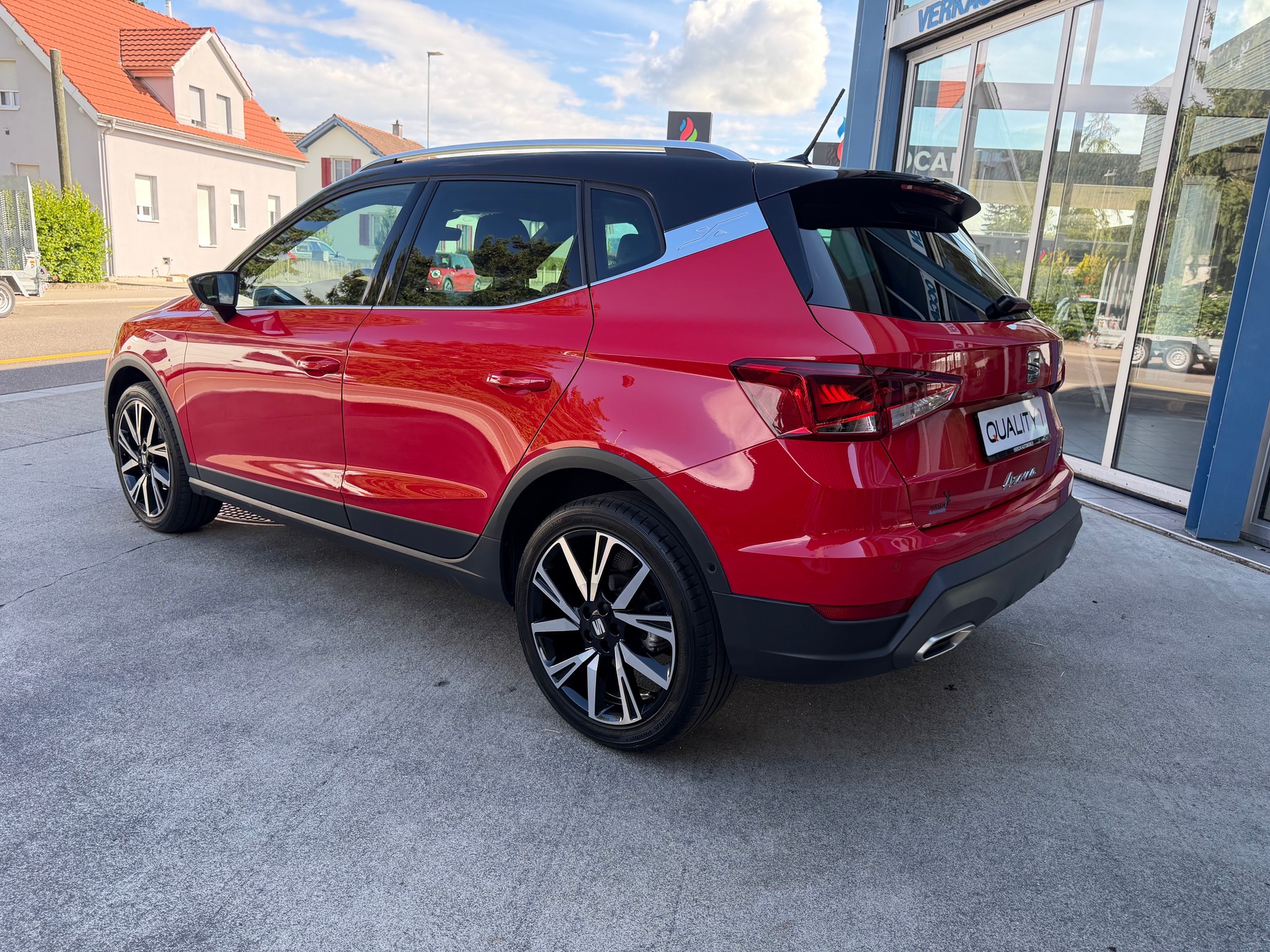 SEAT Arona 1.5 Eco TSI FR DSG-image-4