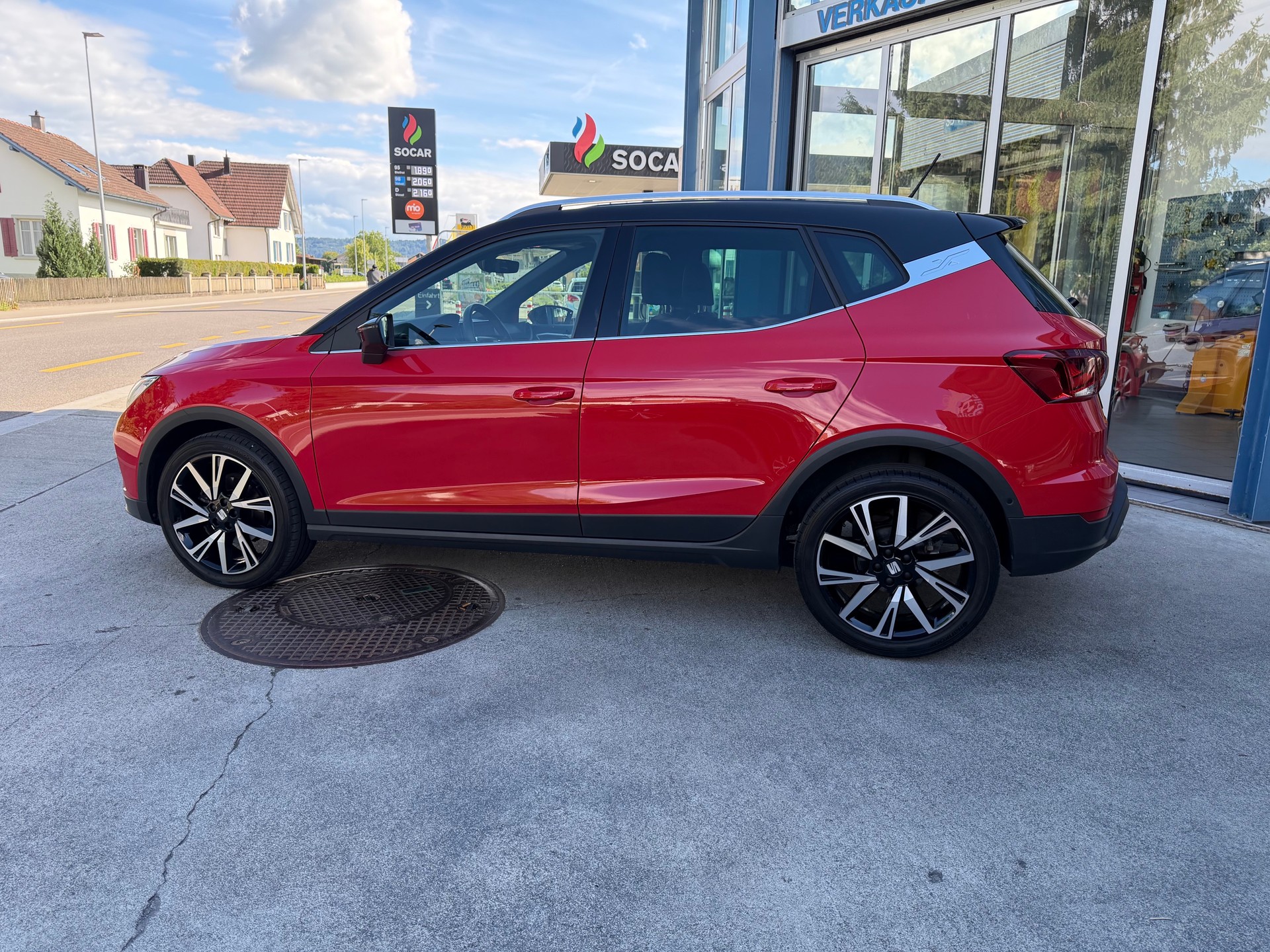 SEAT Arona 1.5 Eco TSI FR DSG-image-5