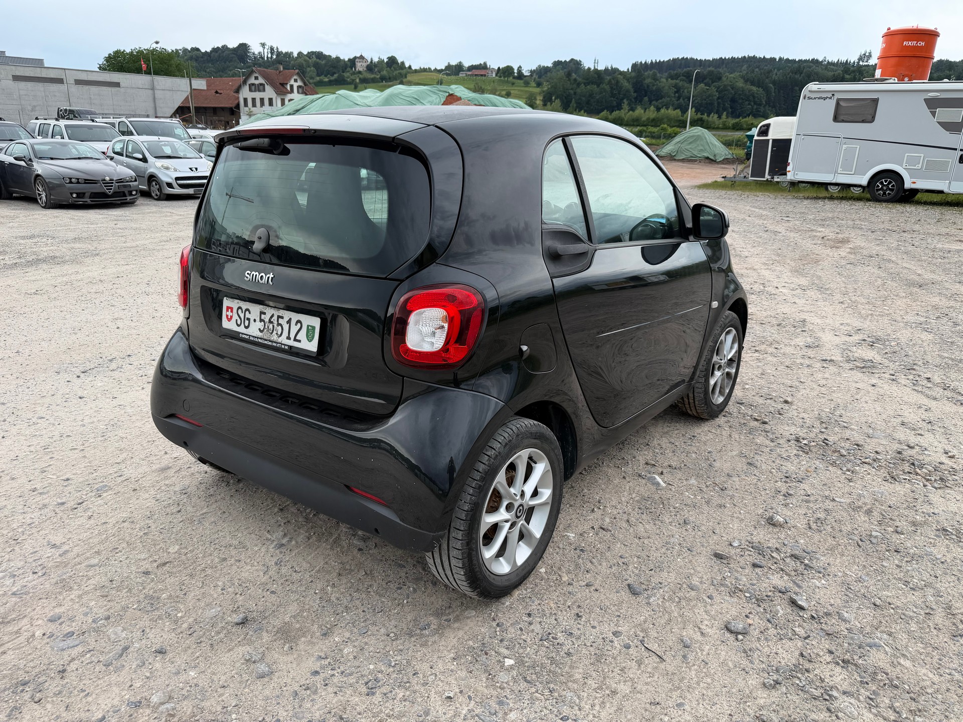 SMART fortwo black pearl-image-1