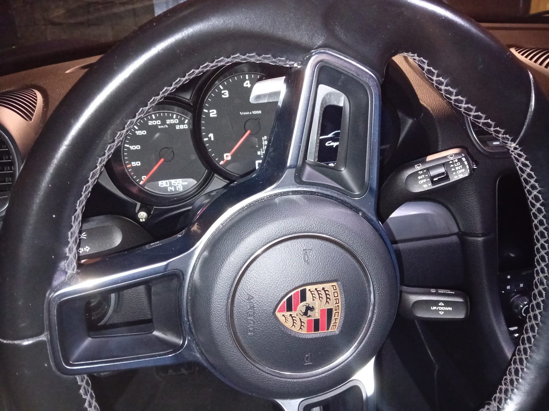PORSCHE 718 Cayman 2.0 PDK-image-3