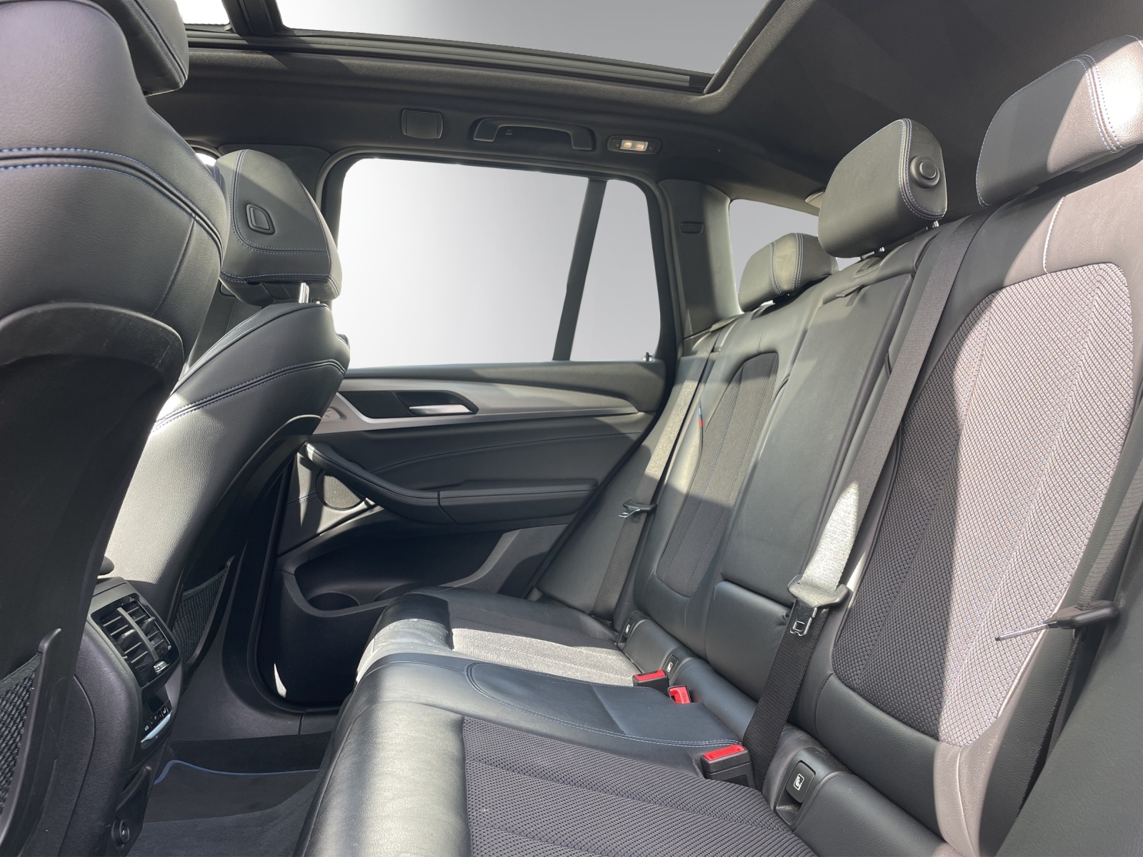 BMW X3 xDrive 25d M Sport Steptronic-image-10