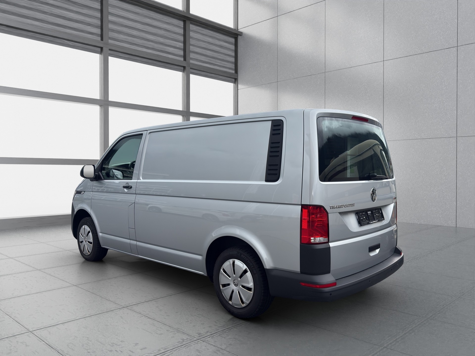 VW T6.1 2.0 TDI 4Motion-image-2