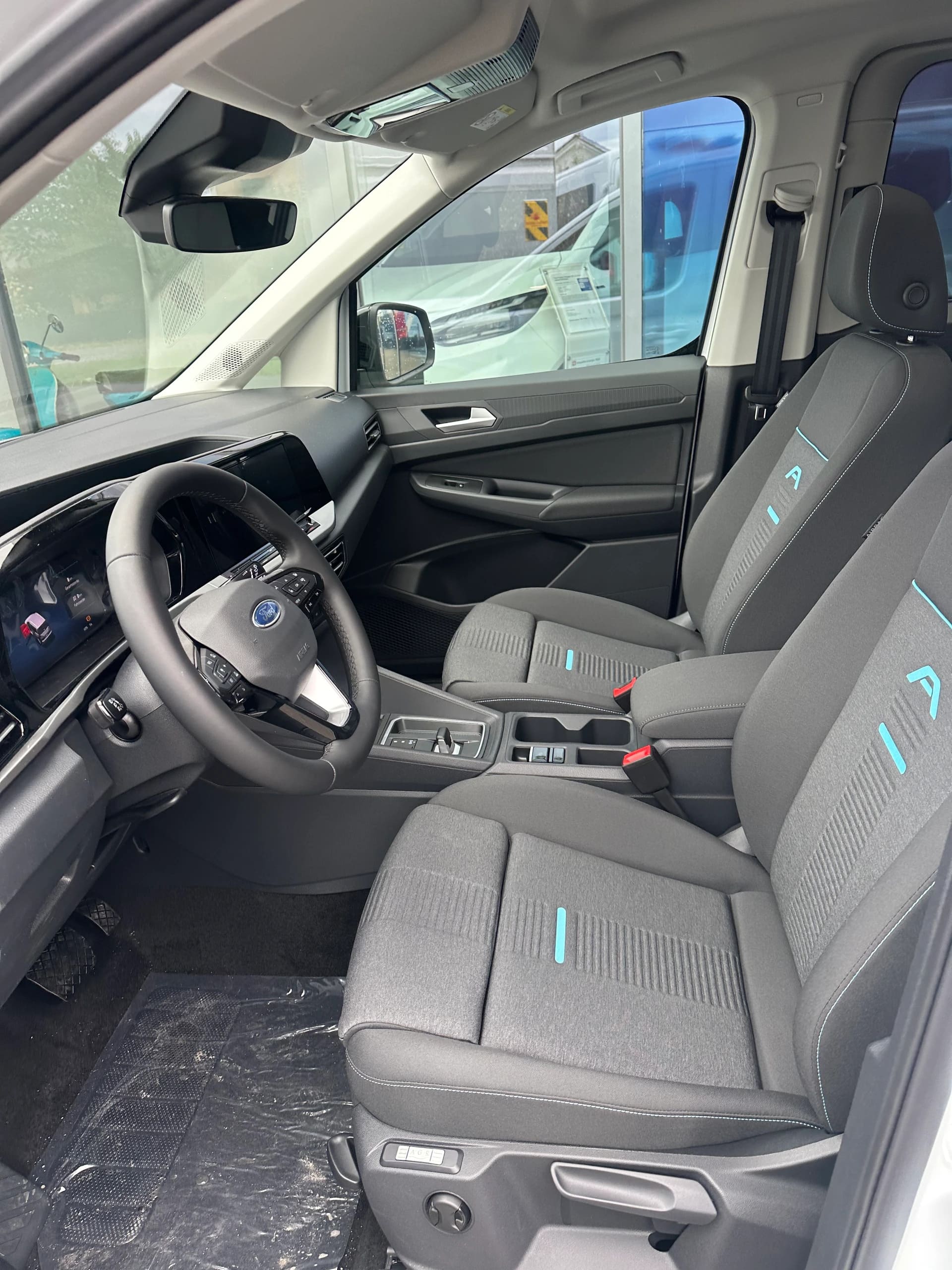 FORD TOURNEO CONNECT Grand 1.5 EcoB Active/PHEV/150CV-image-9