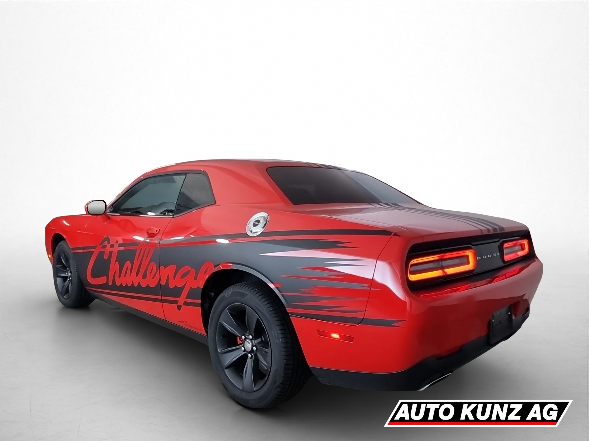 DODGE Challenger 3.6 V6 SXT 8-Stufen Aut.-image-3