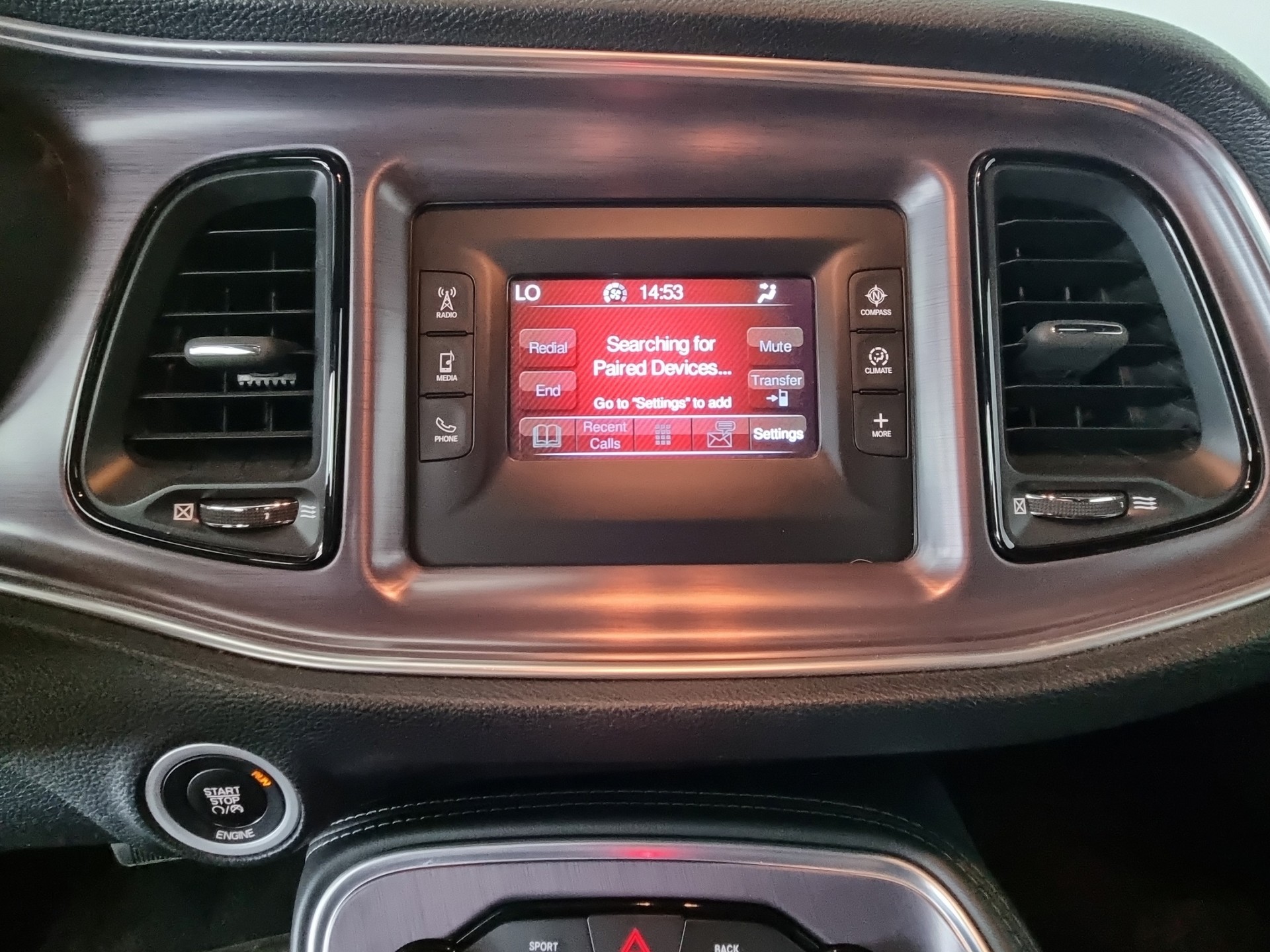 DODGE Challenger 3.6 V6 SXT 8-Stufen Aut.-image-12