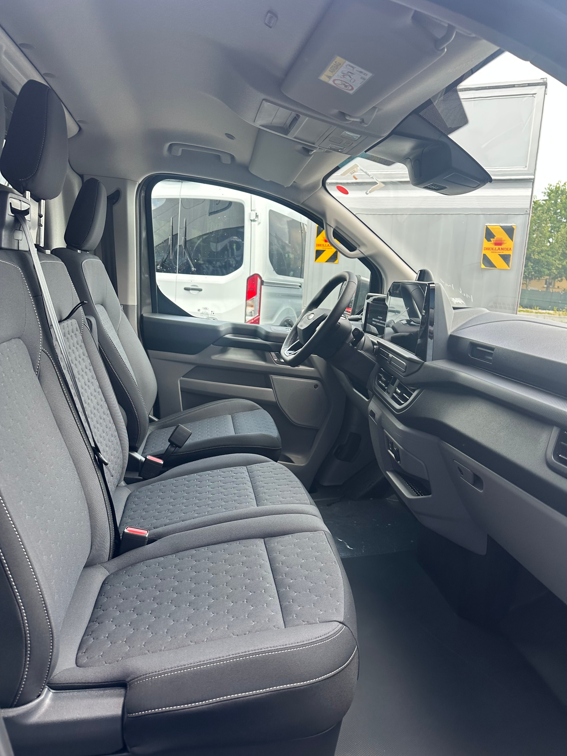 FORD Transit Custom Van 320 L1 2.0 EcoBl Ltd./170CV/Aut.-image-11