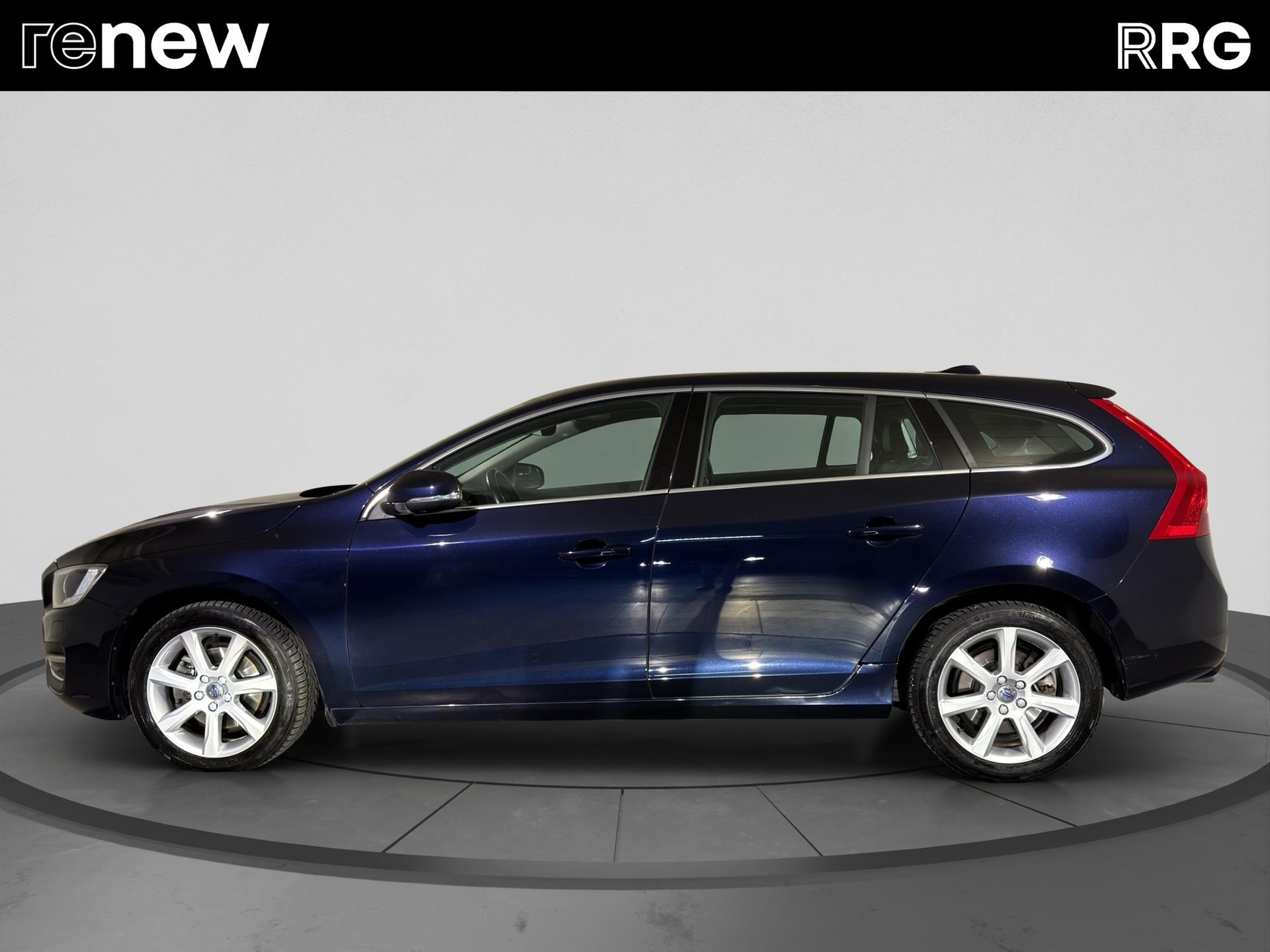 VOLVO V60 D3 Summum-image-5