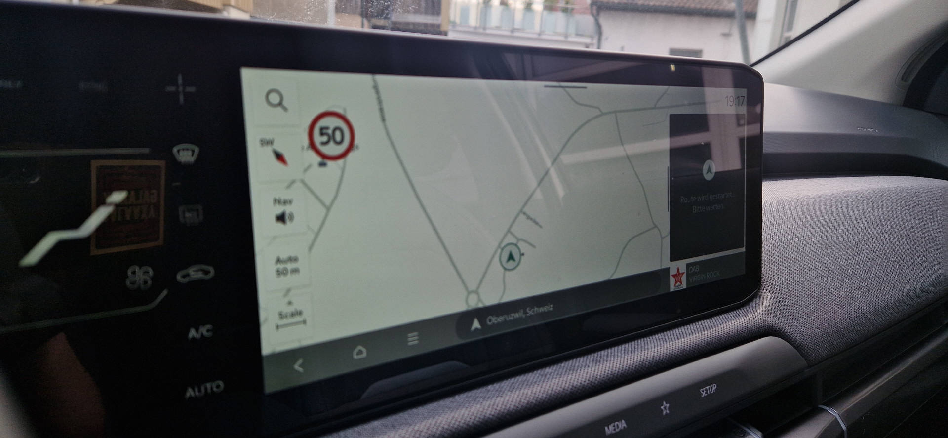 KIA EV3 81 kWh Earth+-image-9