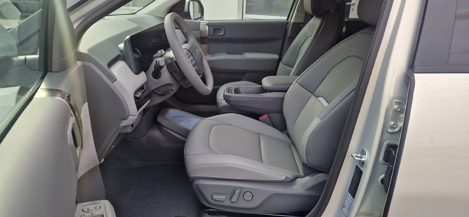 KIA EV3 81 kWh Earth+-image-5