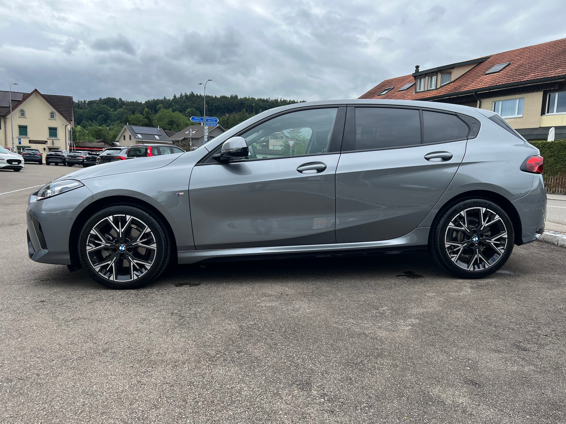 BMW 118d Steptronic M Sport Pro-image-7