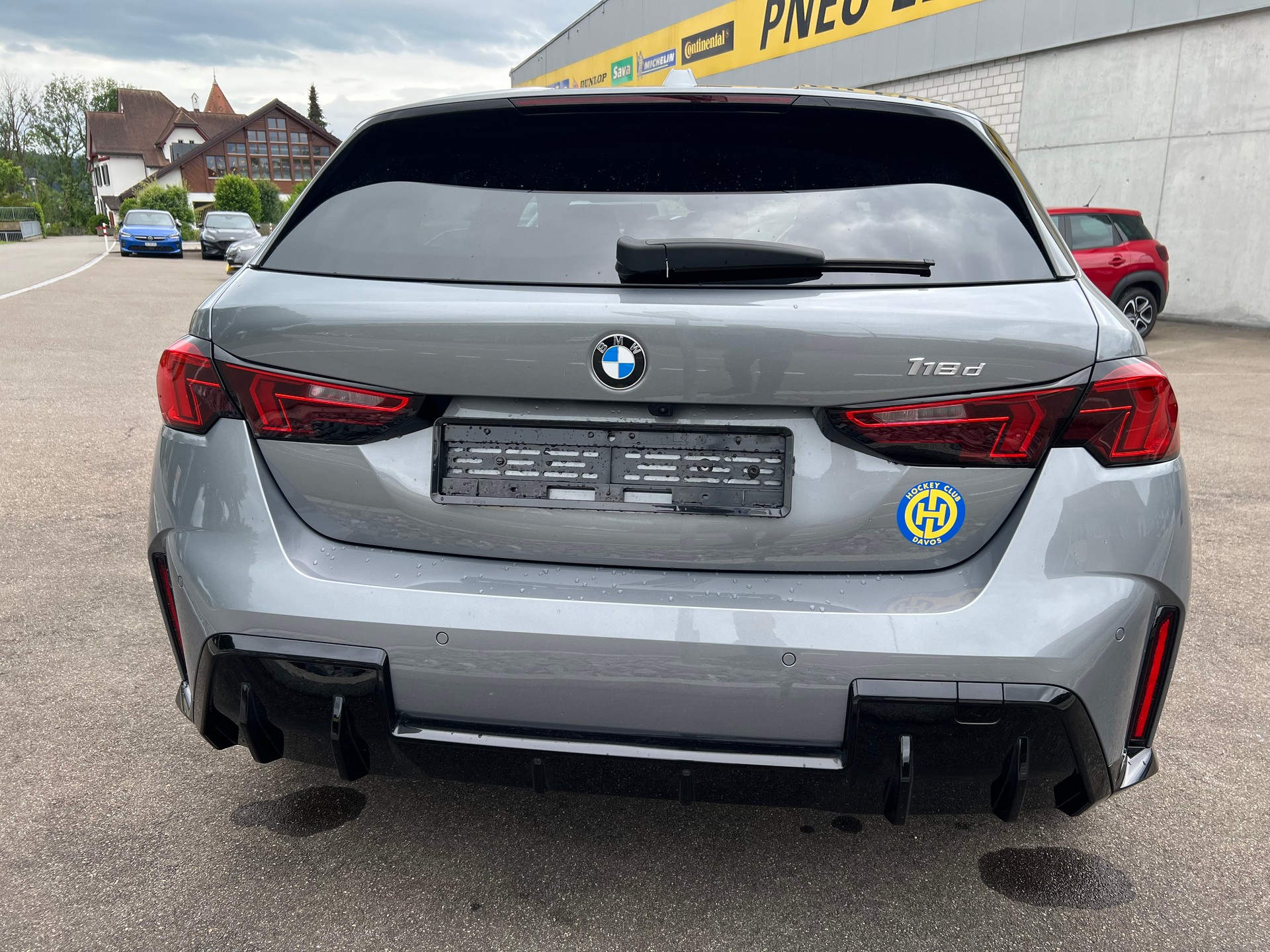 BMW 118d Steptronic M Sport Pro-image-5