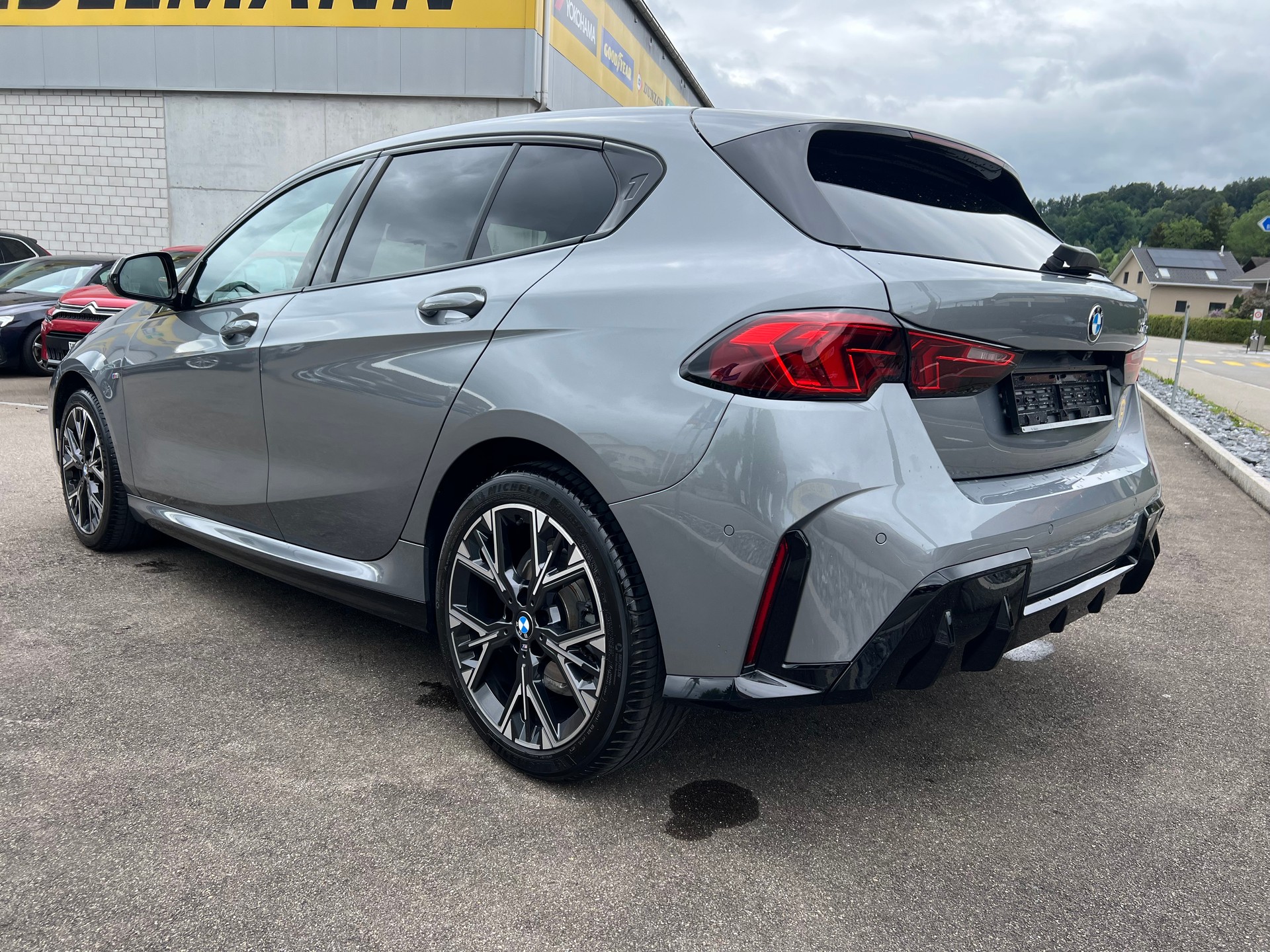 BMW 118d Steptronic M Sport Pro-image-6