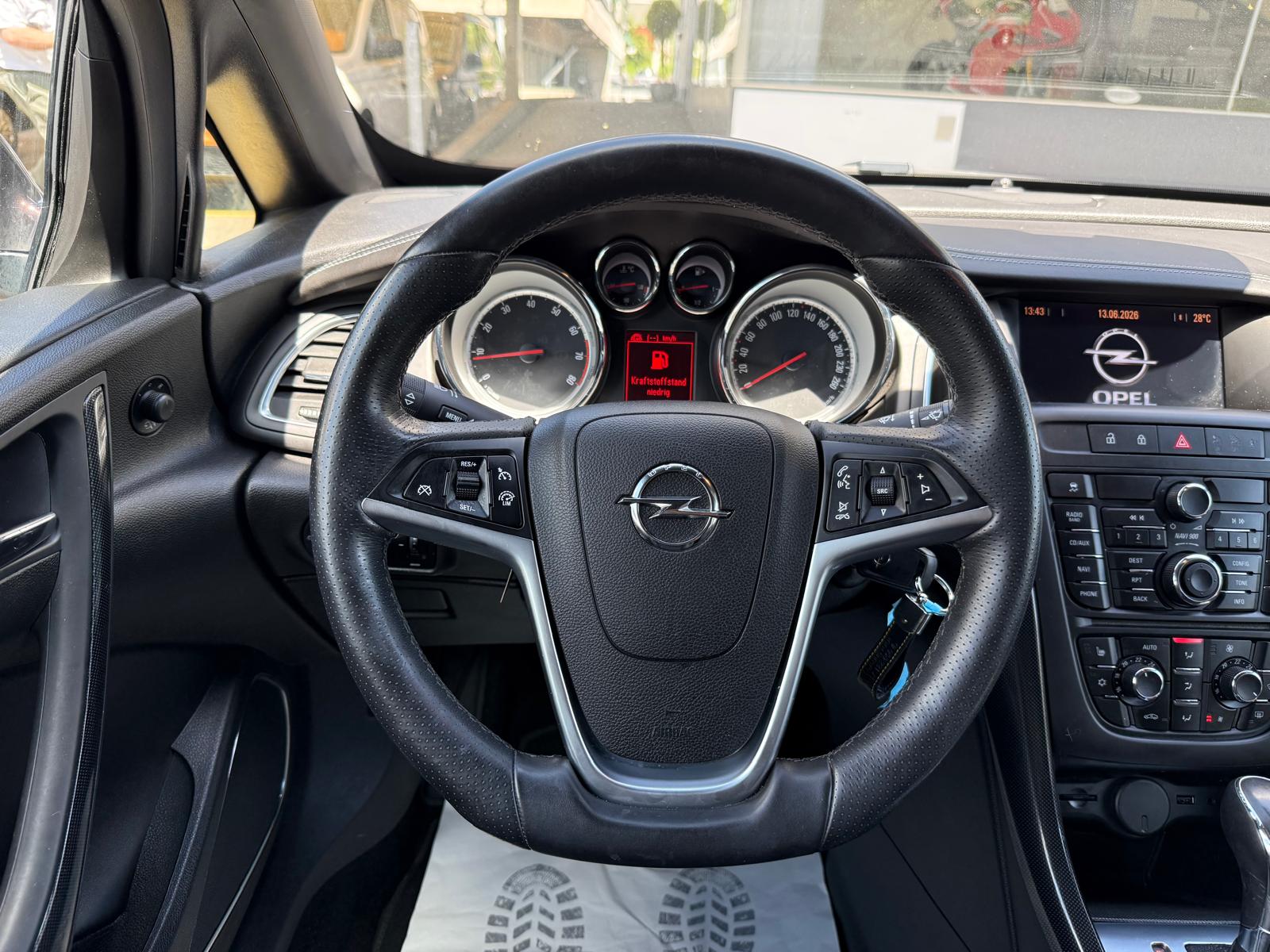 OPEL Cascada 1.6i 16V Cosmo Automat-image-8