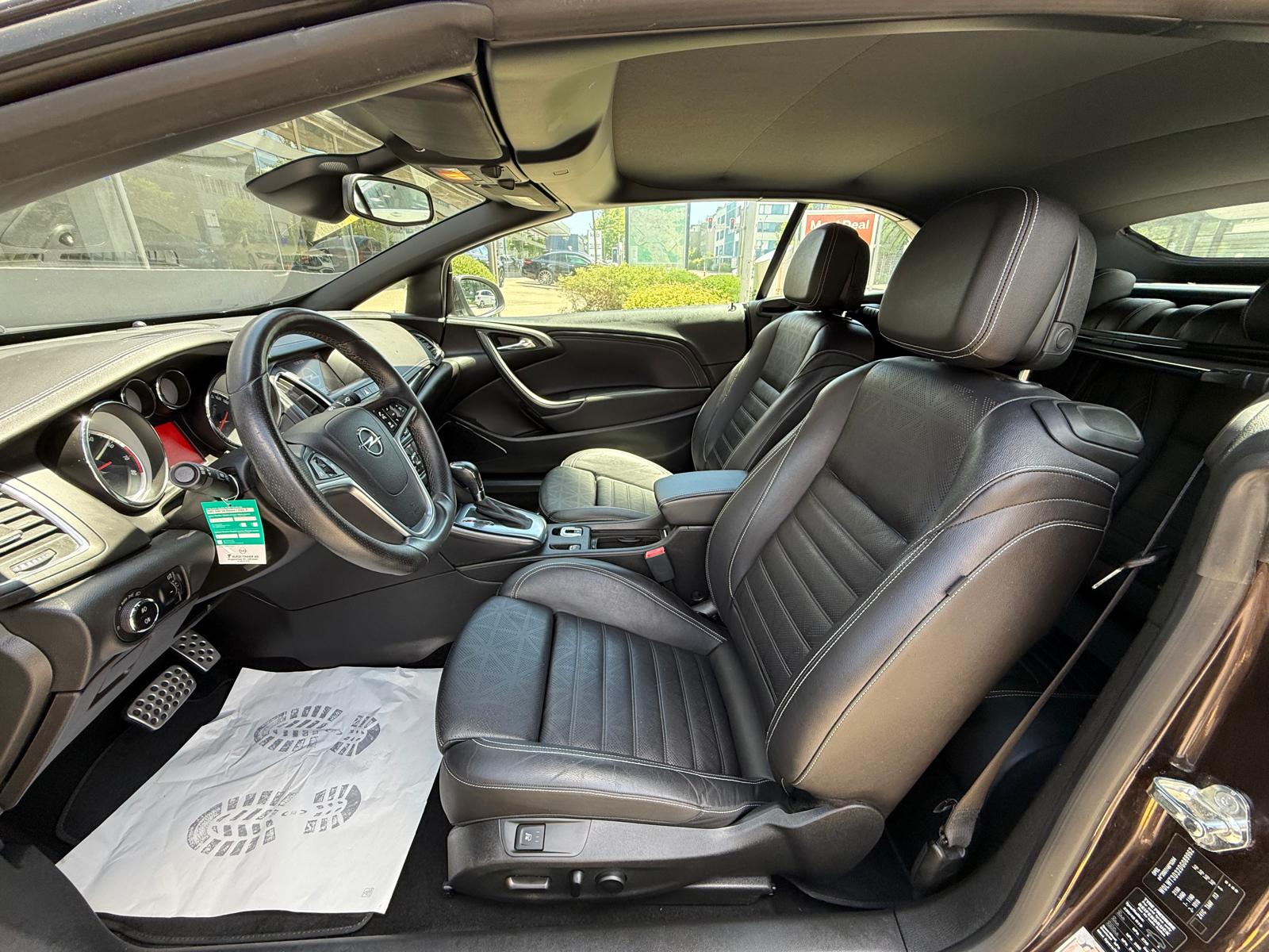 OPEL Cascada 1.6i 16V Cosmo Automat-image-5