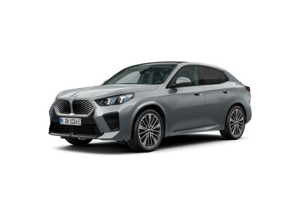 BMW iX2 30 xDrive M Sport-image-0