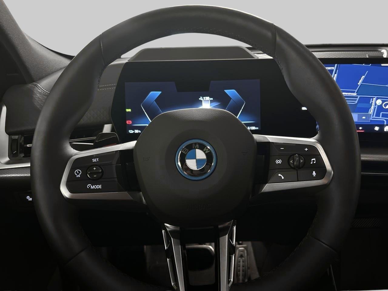 BMW iX2 30 xDrive M Sport-image-20