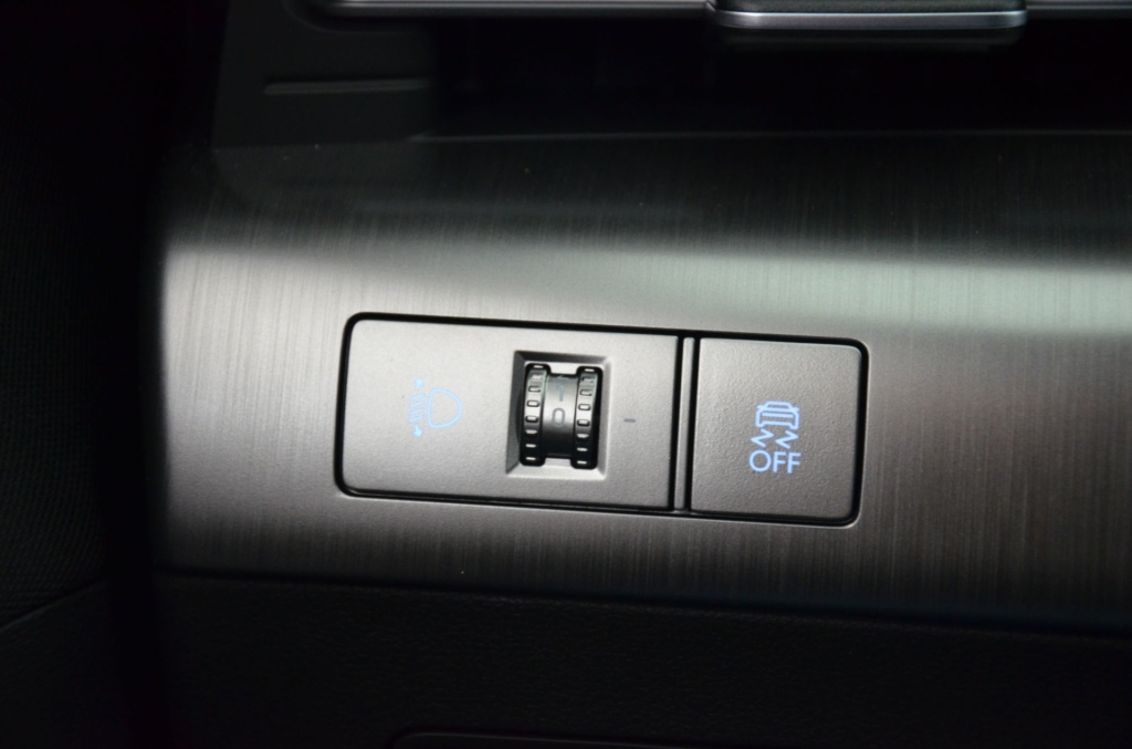 HYUNDAI Kona EV 65.4 kWh Premium *360°*-image-21